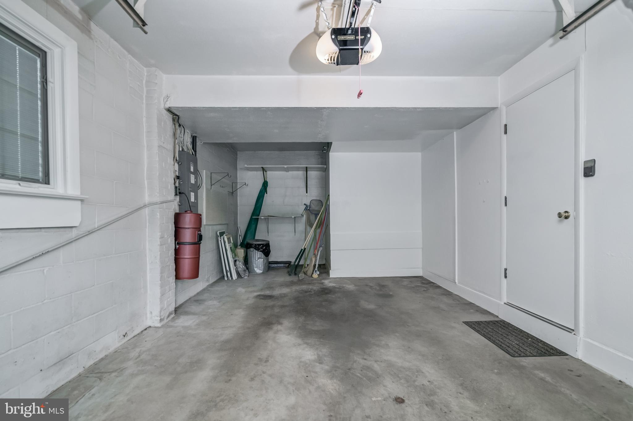 WILDWOOD KNOLLS - Residential