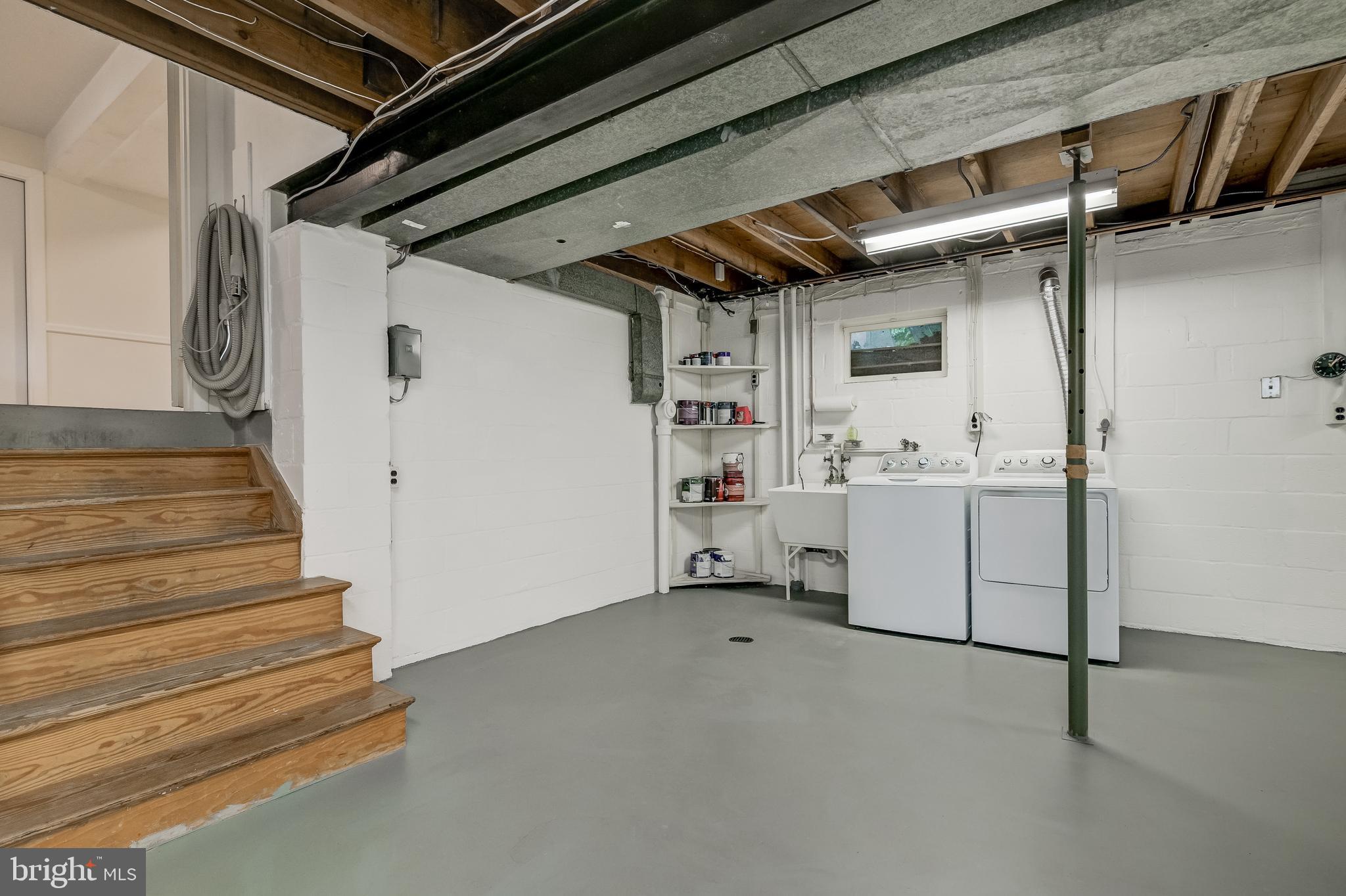 WILDWOOD KNOLLS - Residential