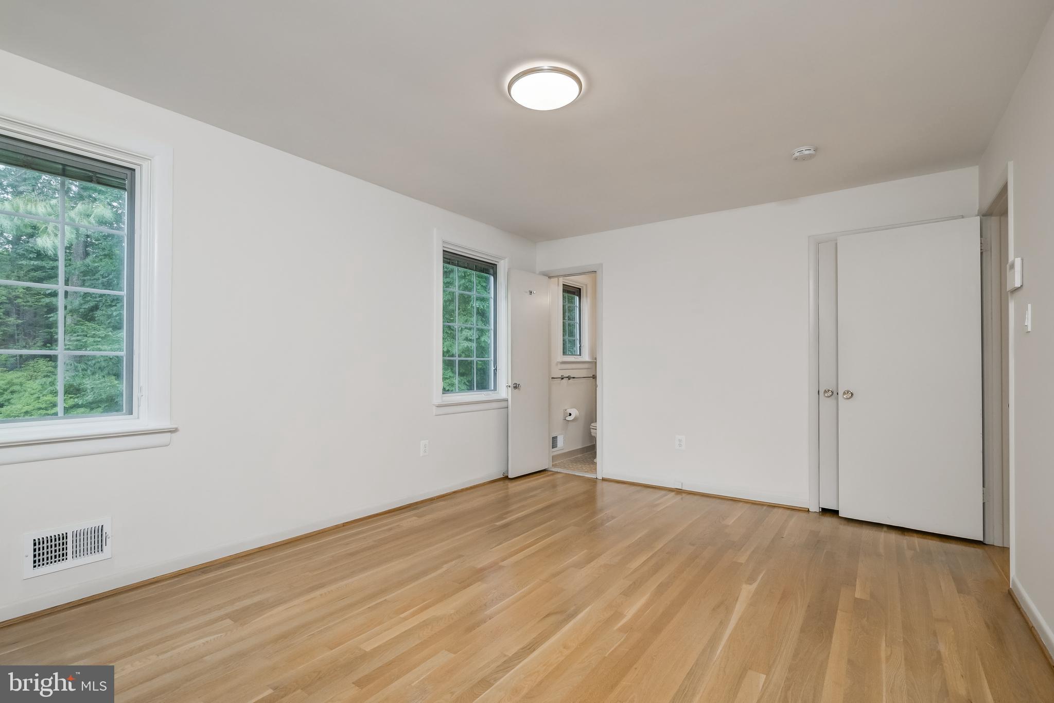 WILDWOOD KNOLLS - Residential