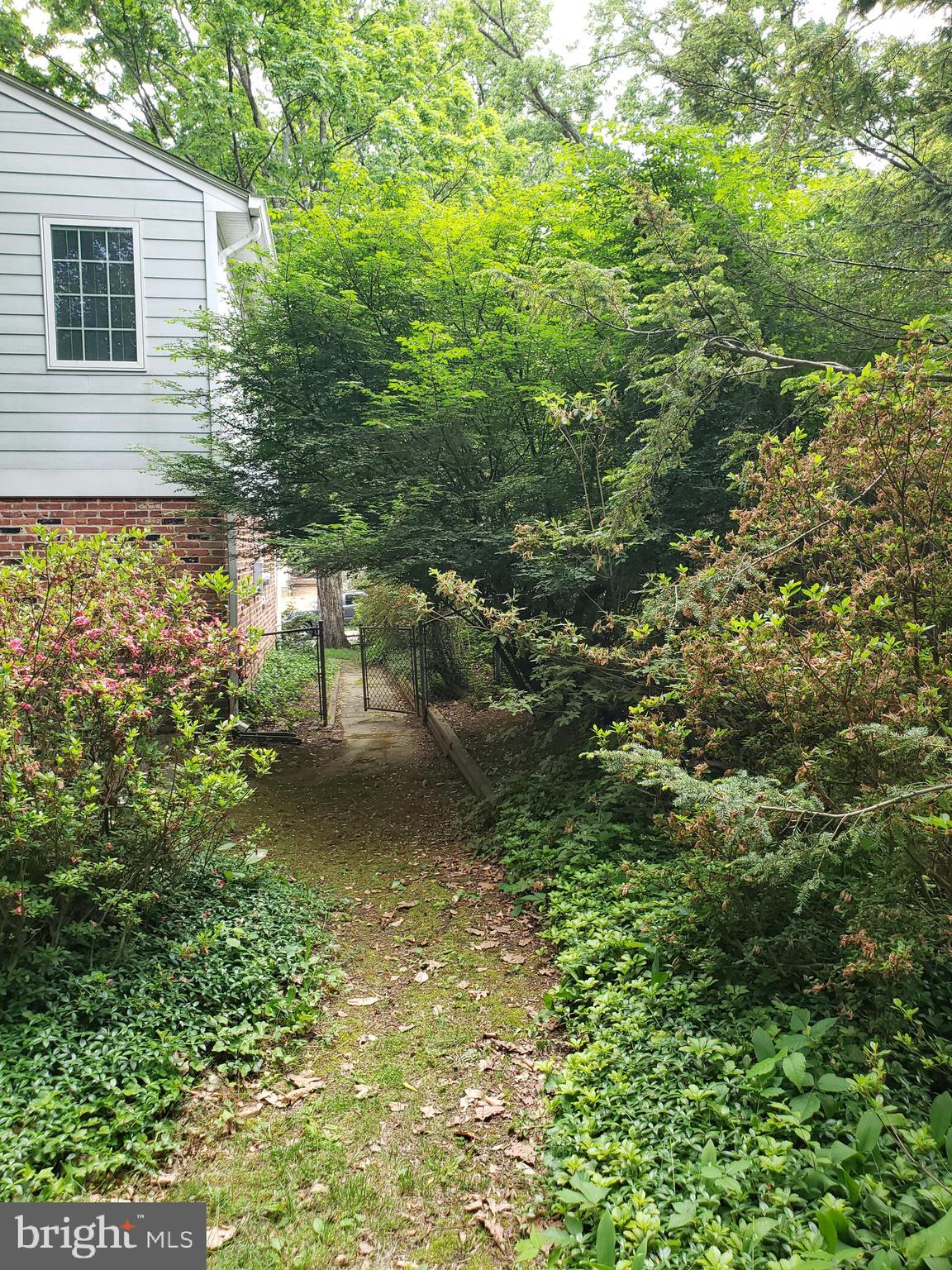 WILDWOOD KNOLLS - Residential