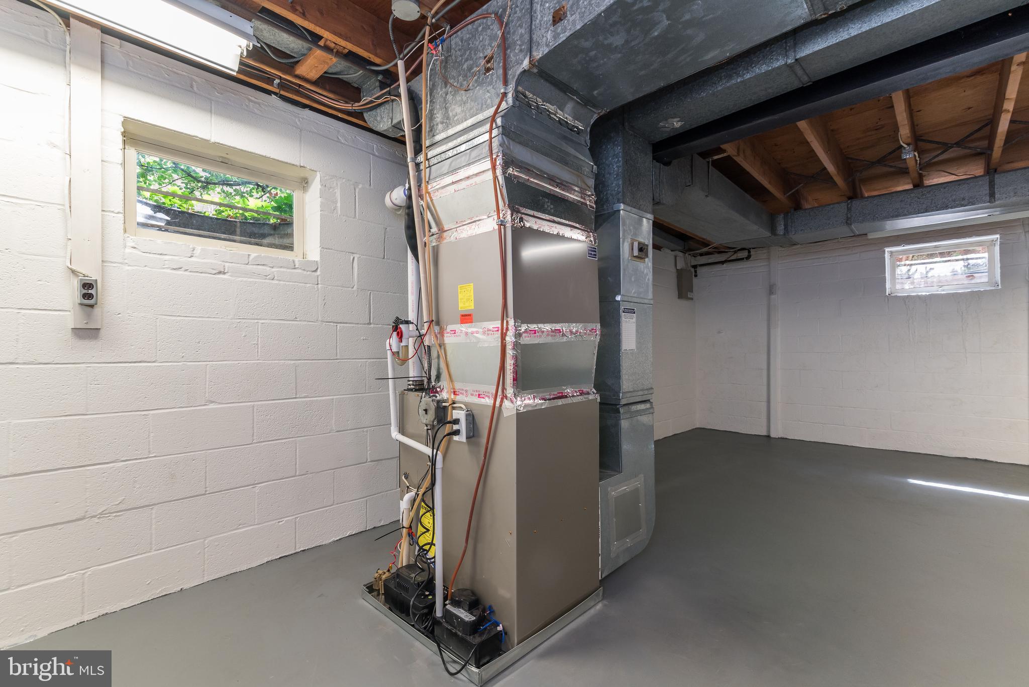 WILDWOOD KNOLLS - Residential