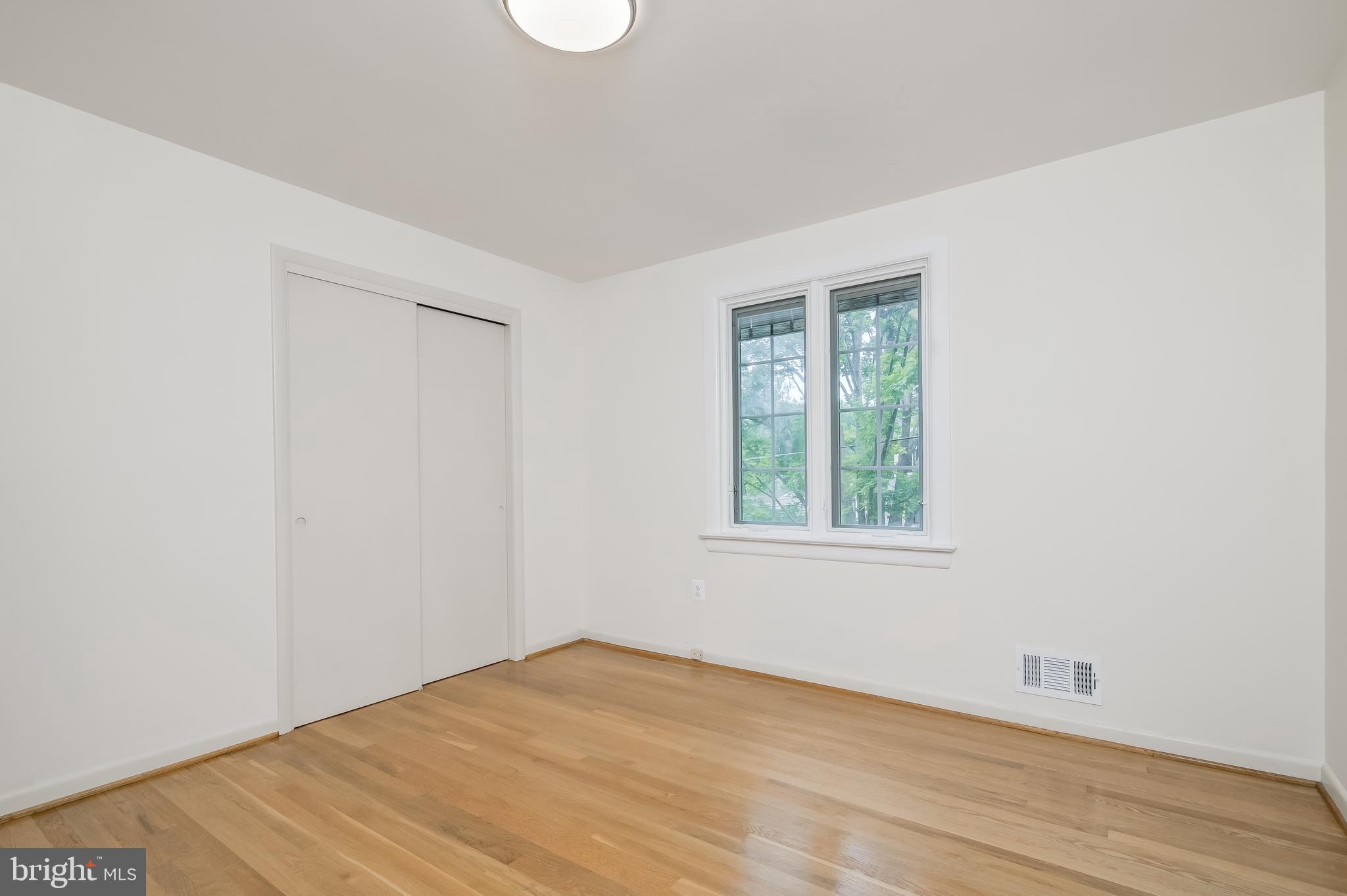 WILDWOOD KNOLLS - Residential