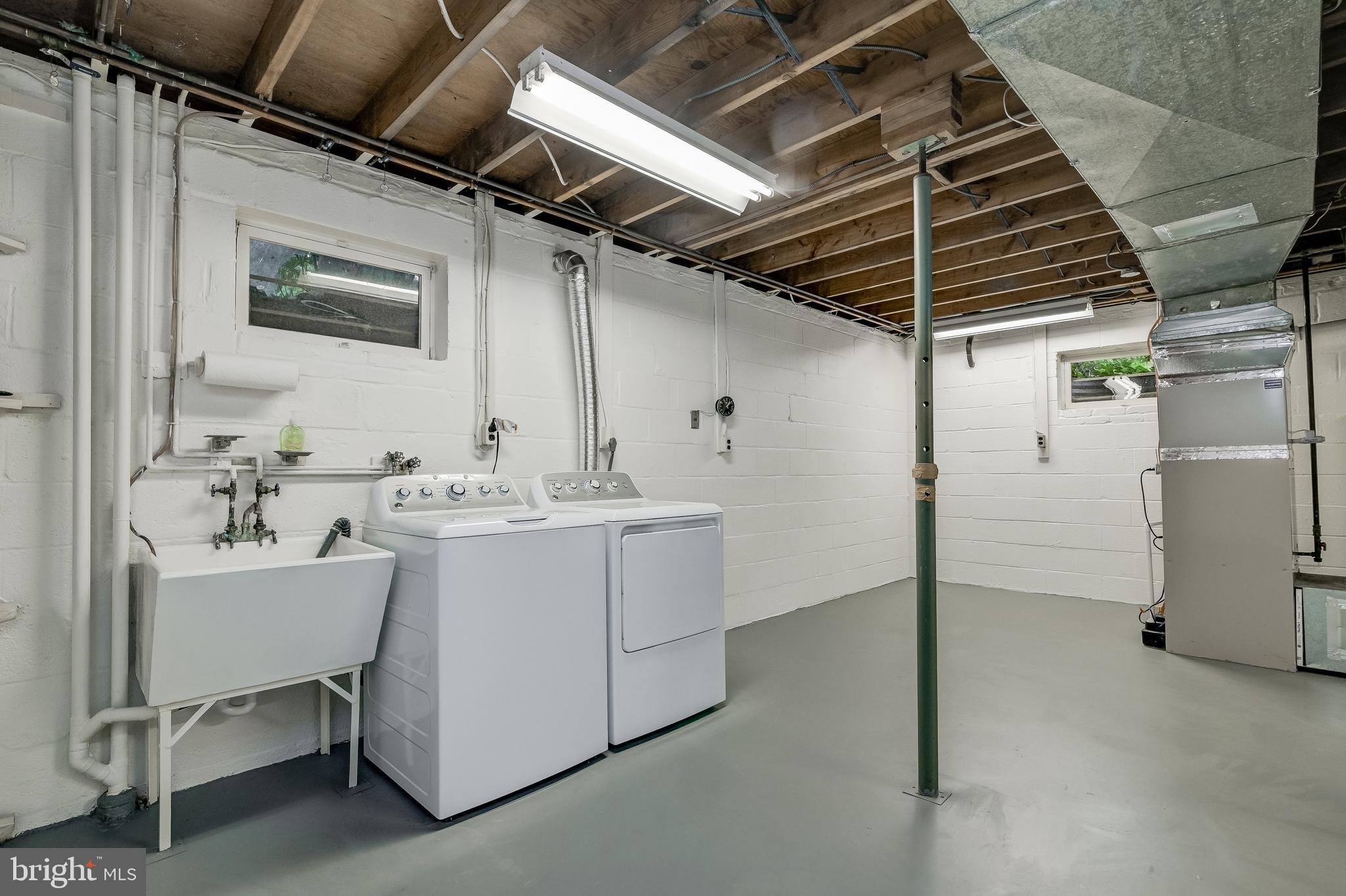 WILDWOOD KNOLLS - Residential