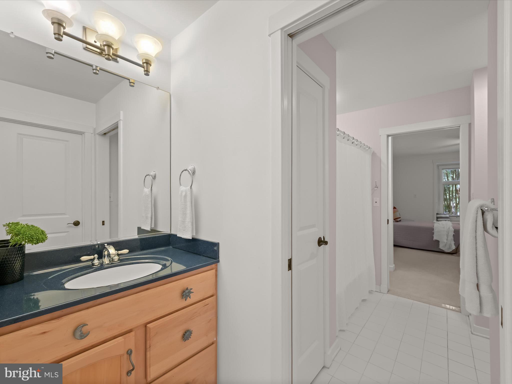 SOLOMONS RIDGE - Residential