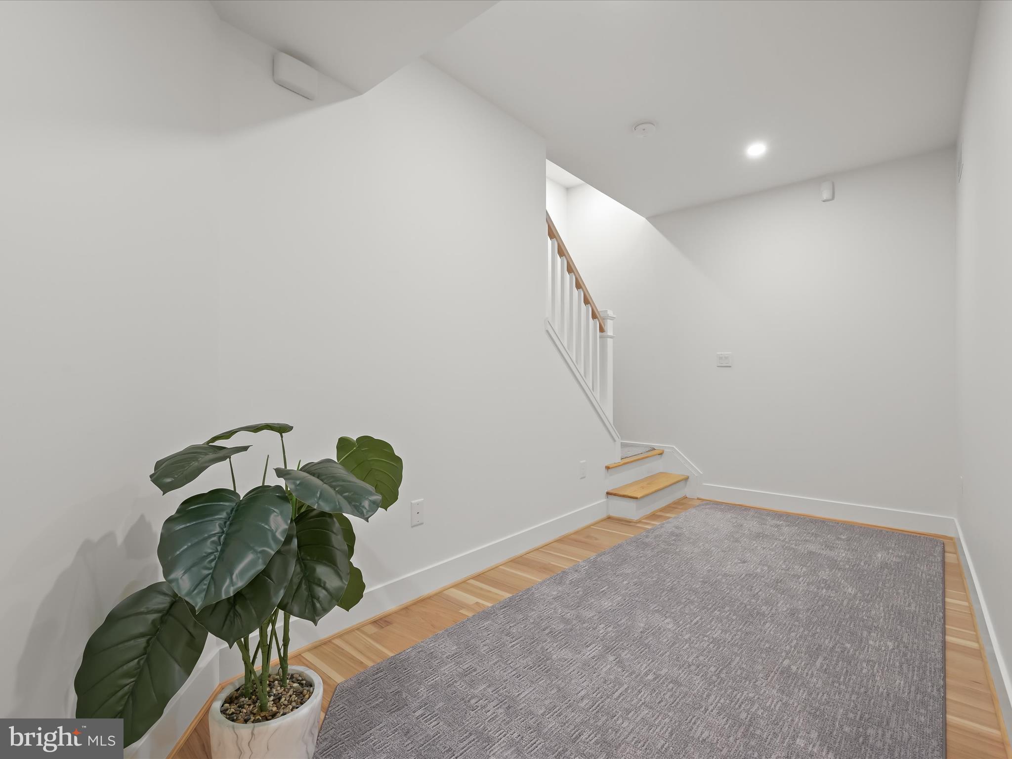 SOLOMONS RIDGE - Residential