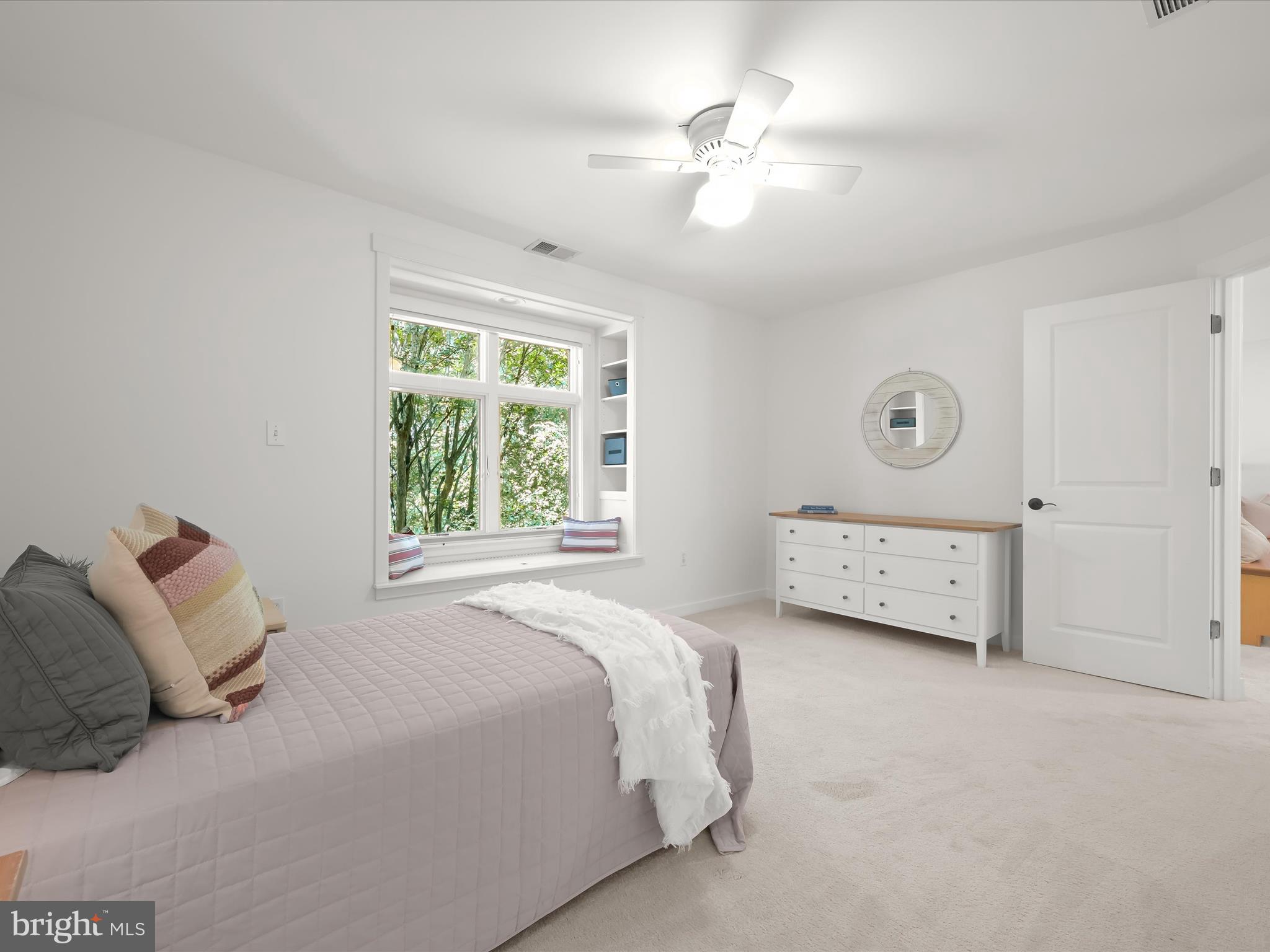 SOLOMONS RIDGE - Residential