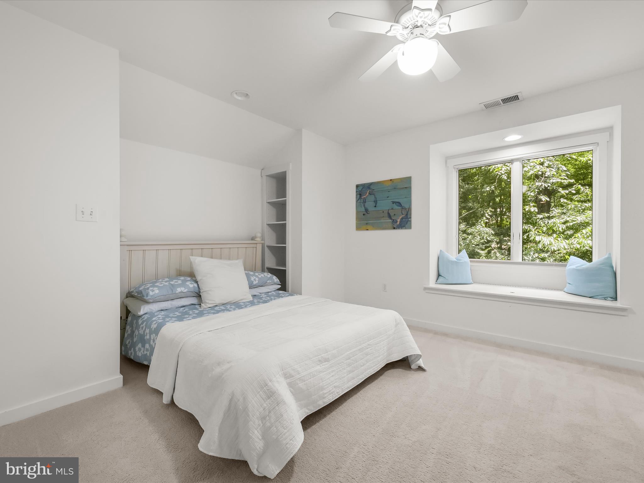 SOLOMONS RIDGE - Residential