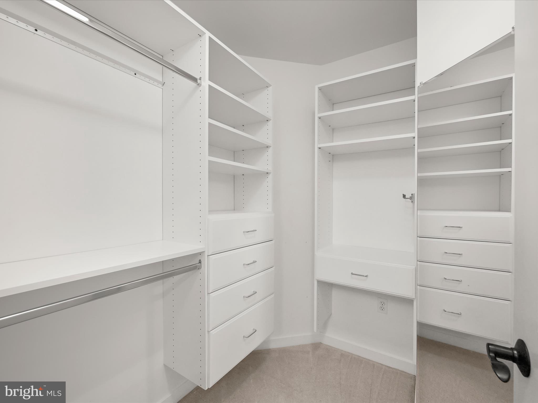 SOLOMONS RIDGE - Residential