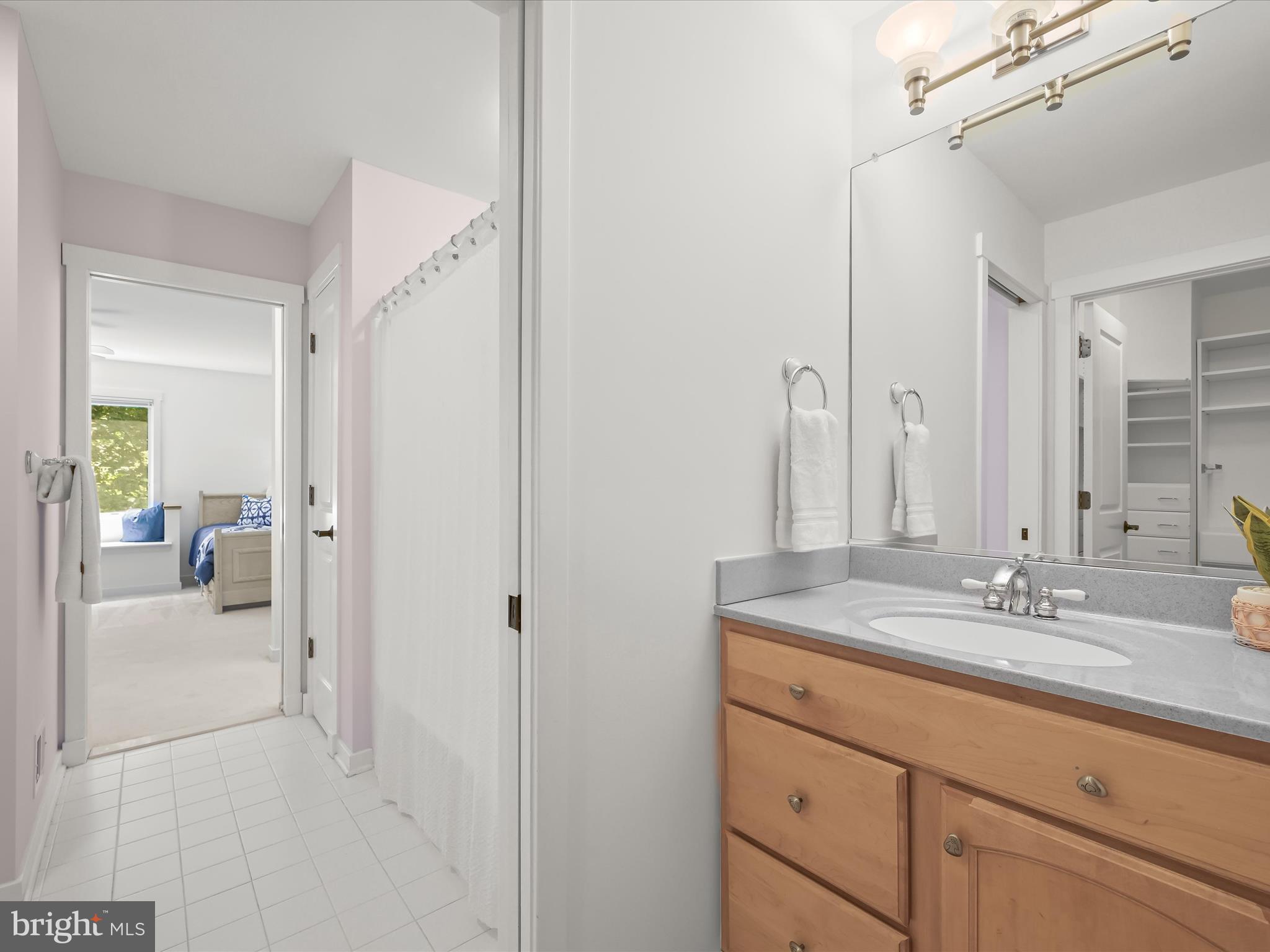 SOLOMONS RIDGE - Residential