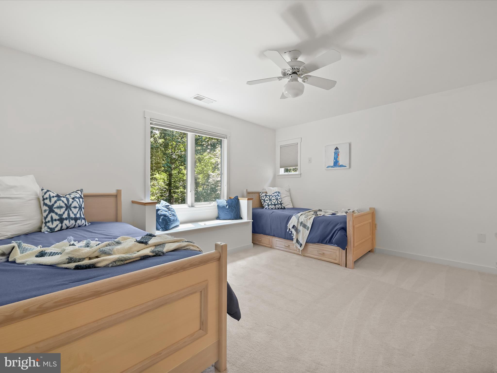 SOLOMONS RIDGE - Residential