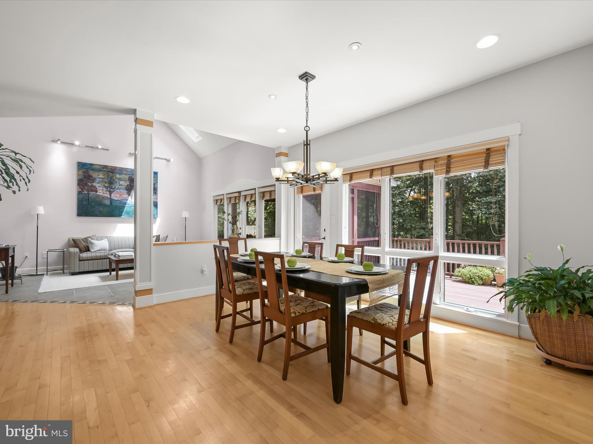 SOLOMONS RIDGE - Residential