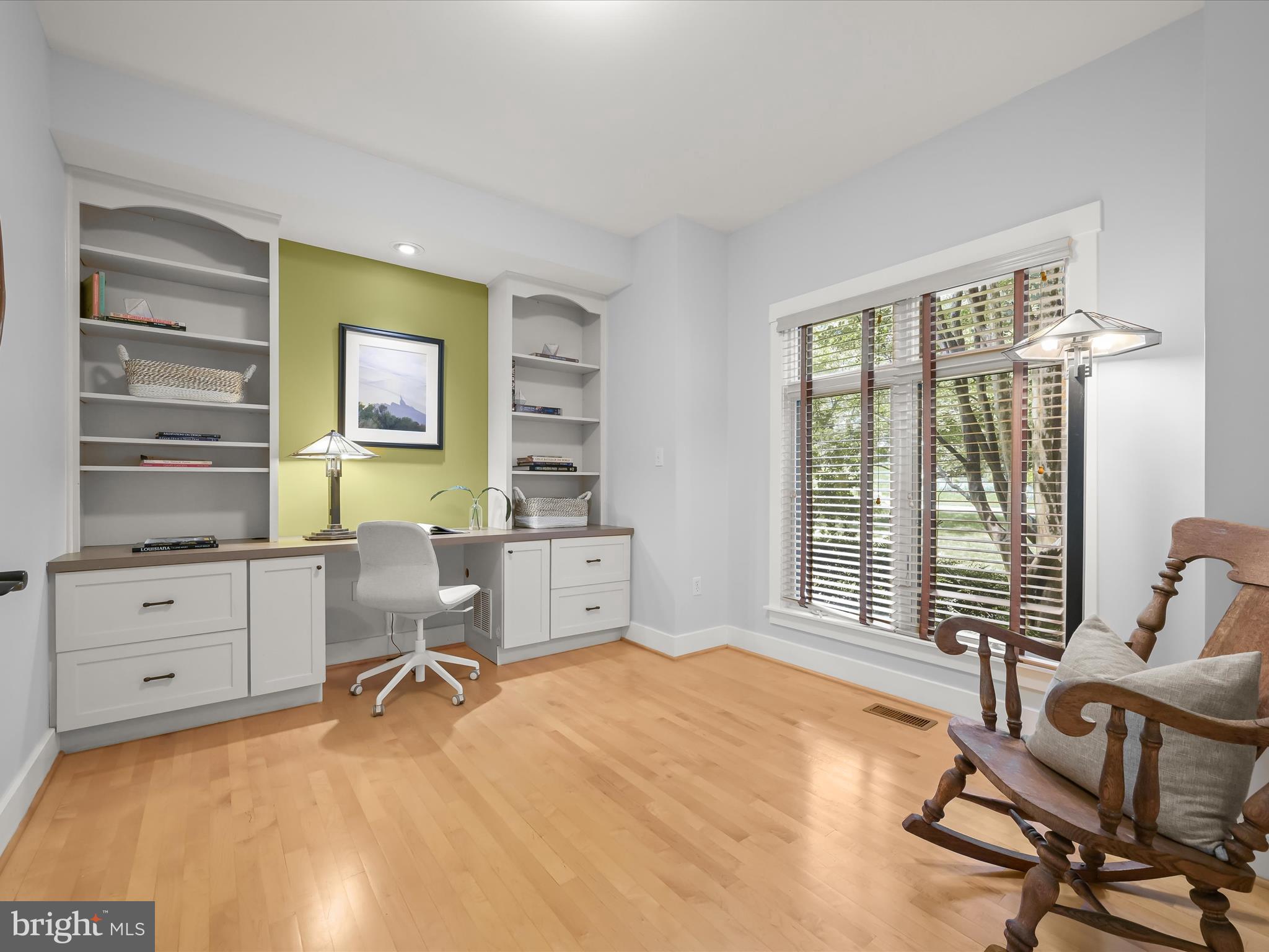 SOLOMONS RIDGE - Residential