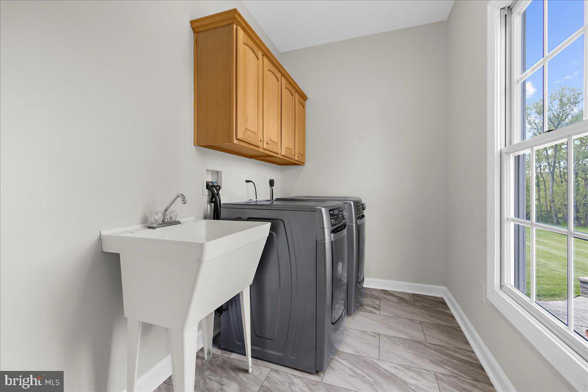 BRANTWOOD - Residential