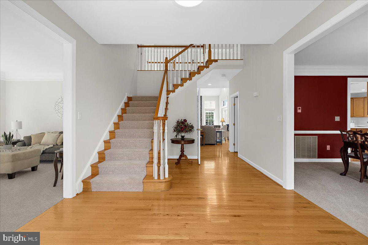 BRANTWOOD - Residential