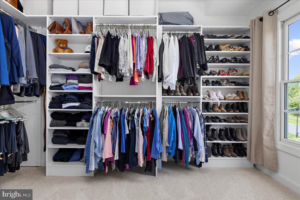 BRANTWOOD - Residential