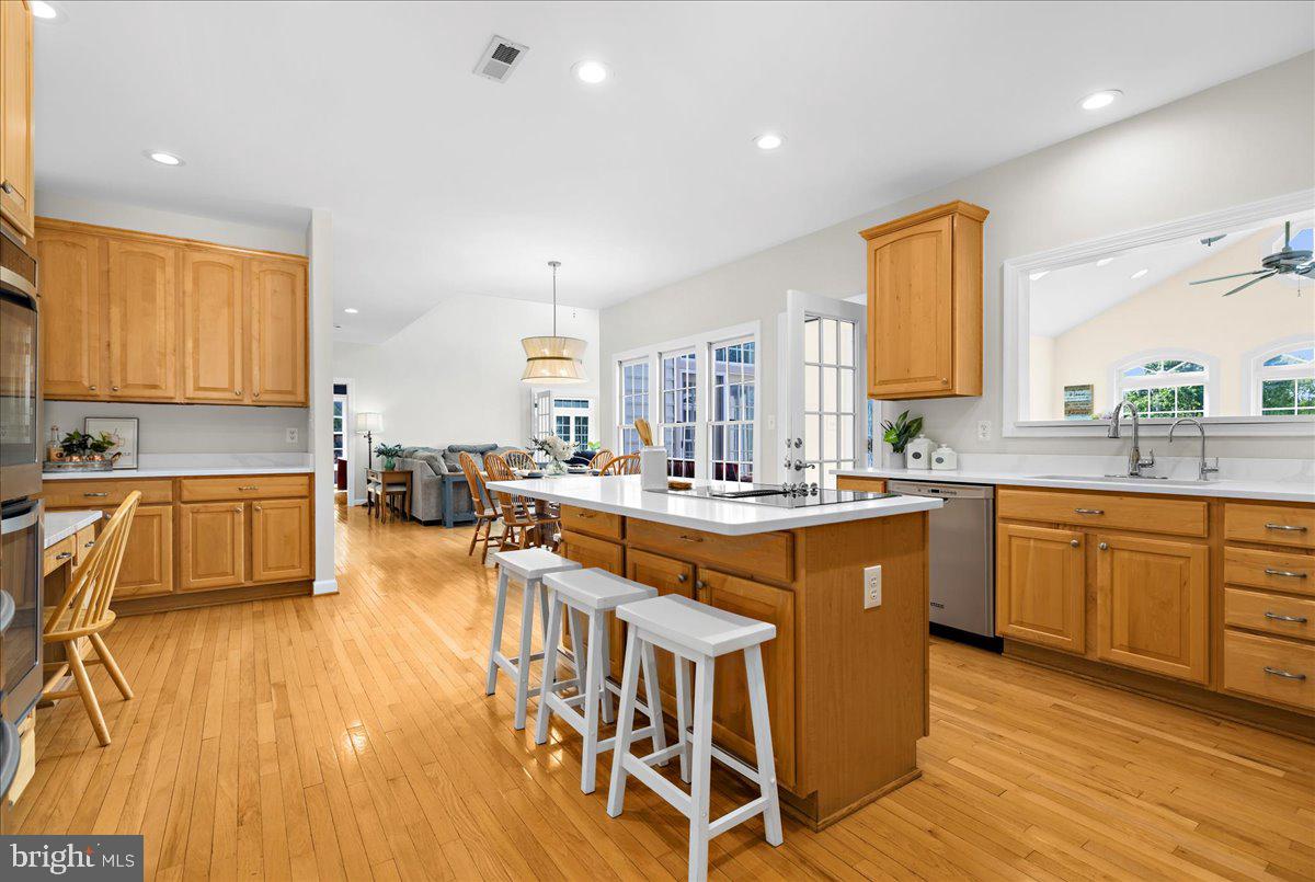 BRANTWOOD - Residential