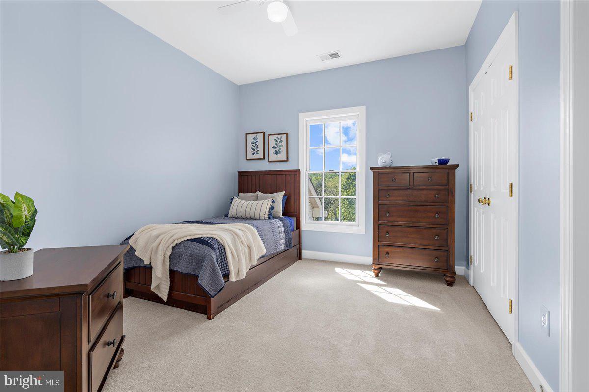 BRANTWOOD - Residential