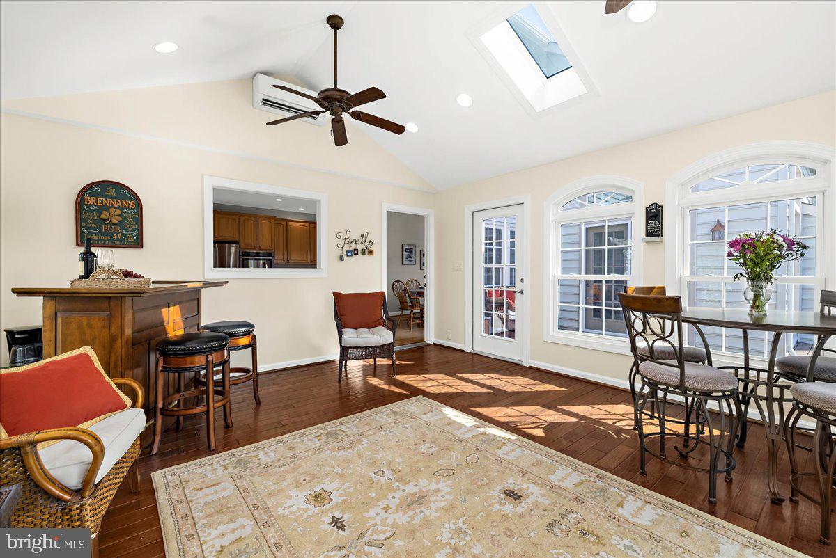 BRANTWOOD - Residential