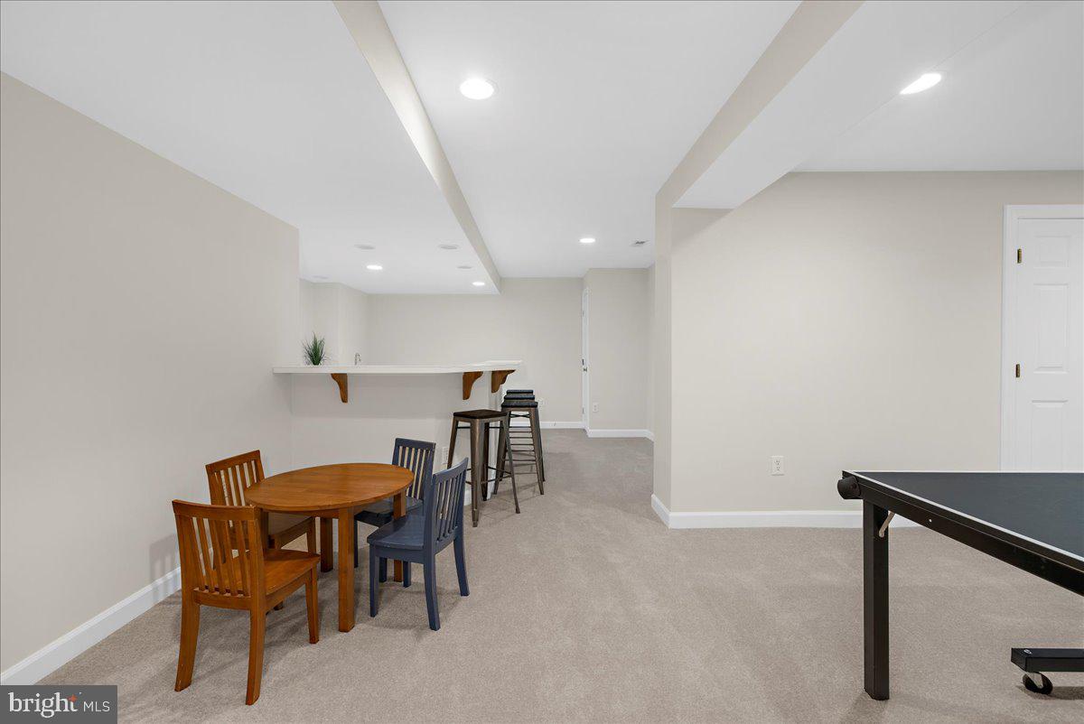 BRANTWOOD - Residential