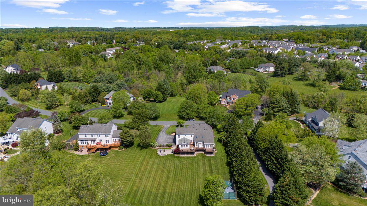 BRANTWOOD - Residential