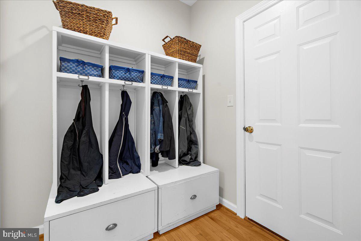 BRANTWOOD - Residential