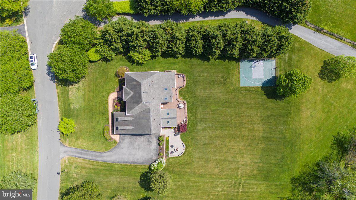 BRANTWOOD - Residential