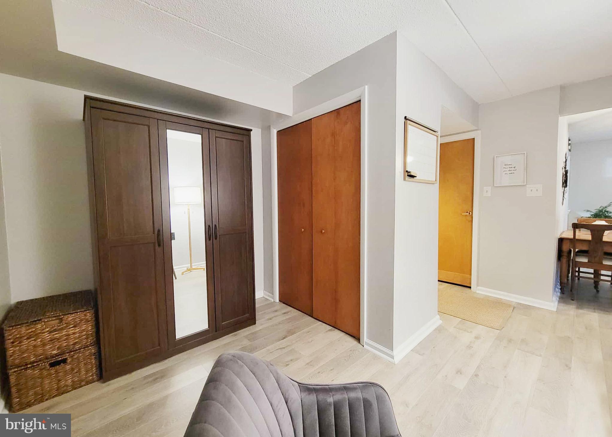 CRUM CREEK VALLEY - Residential