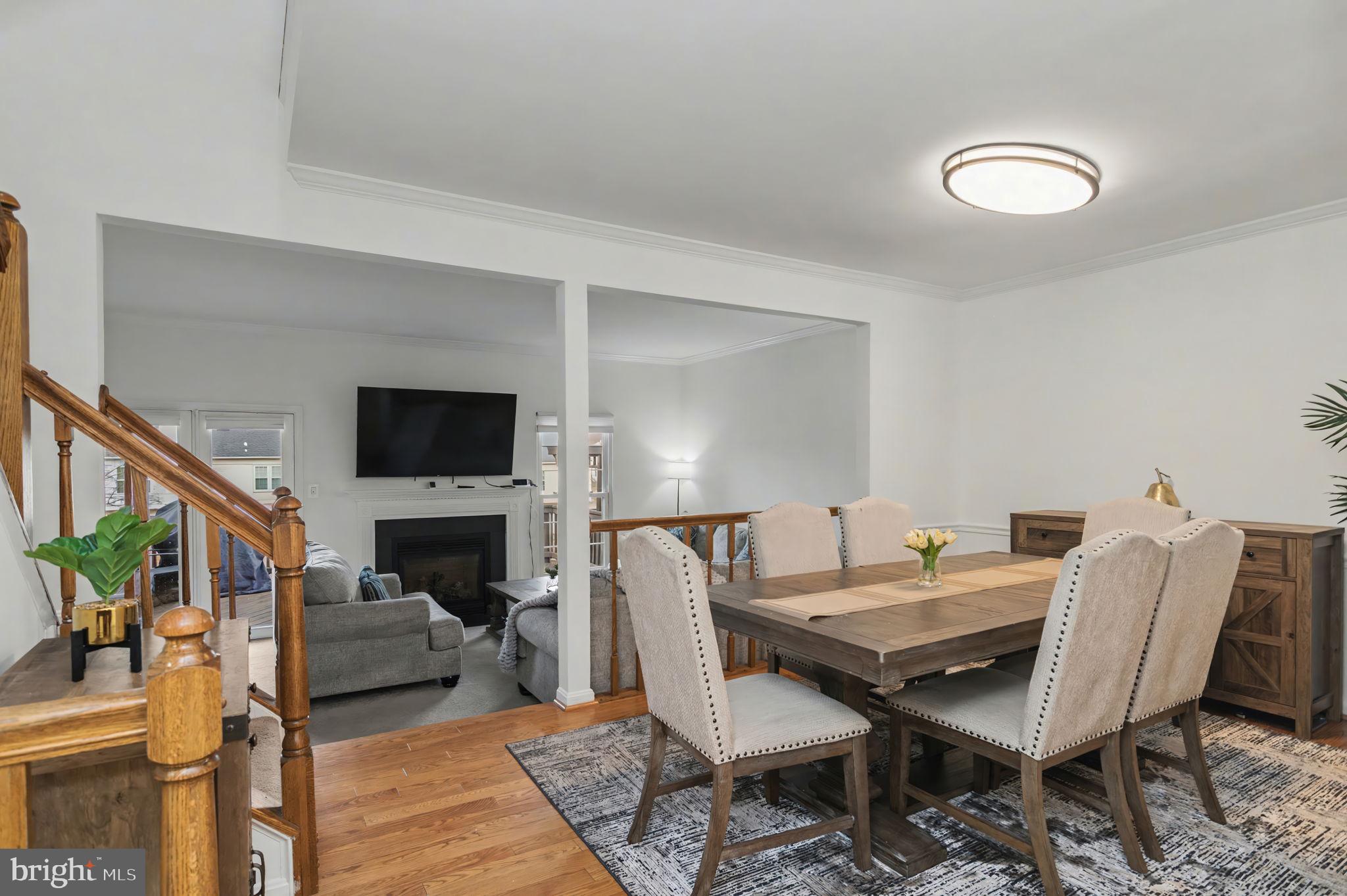 ASHBURN FARM - Residential