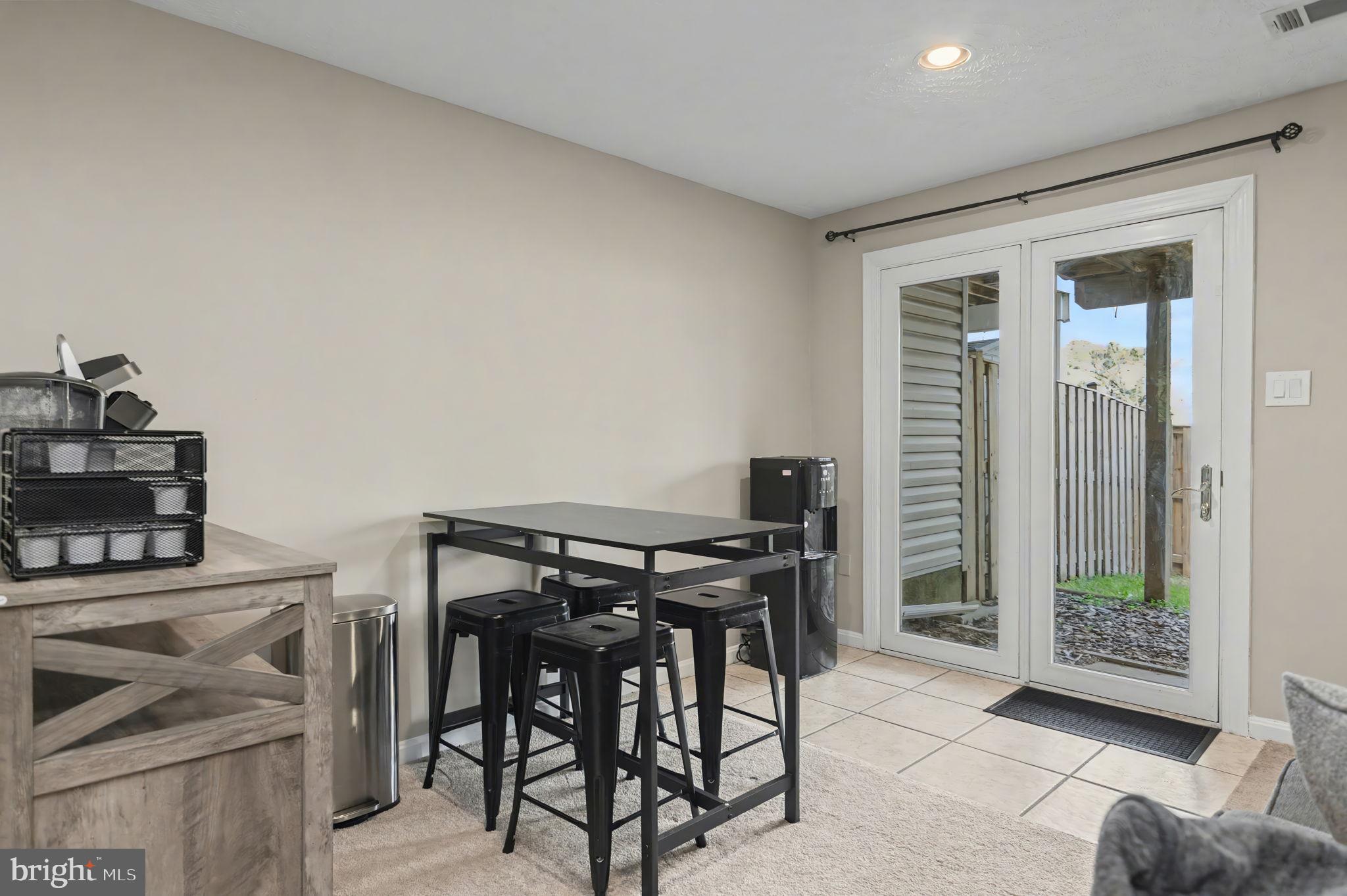 ASHBURN FARM - Residential