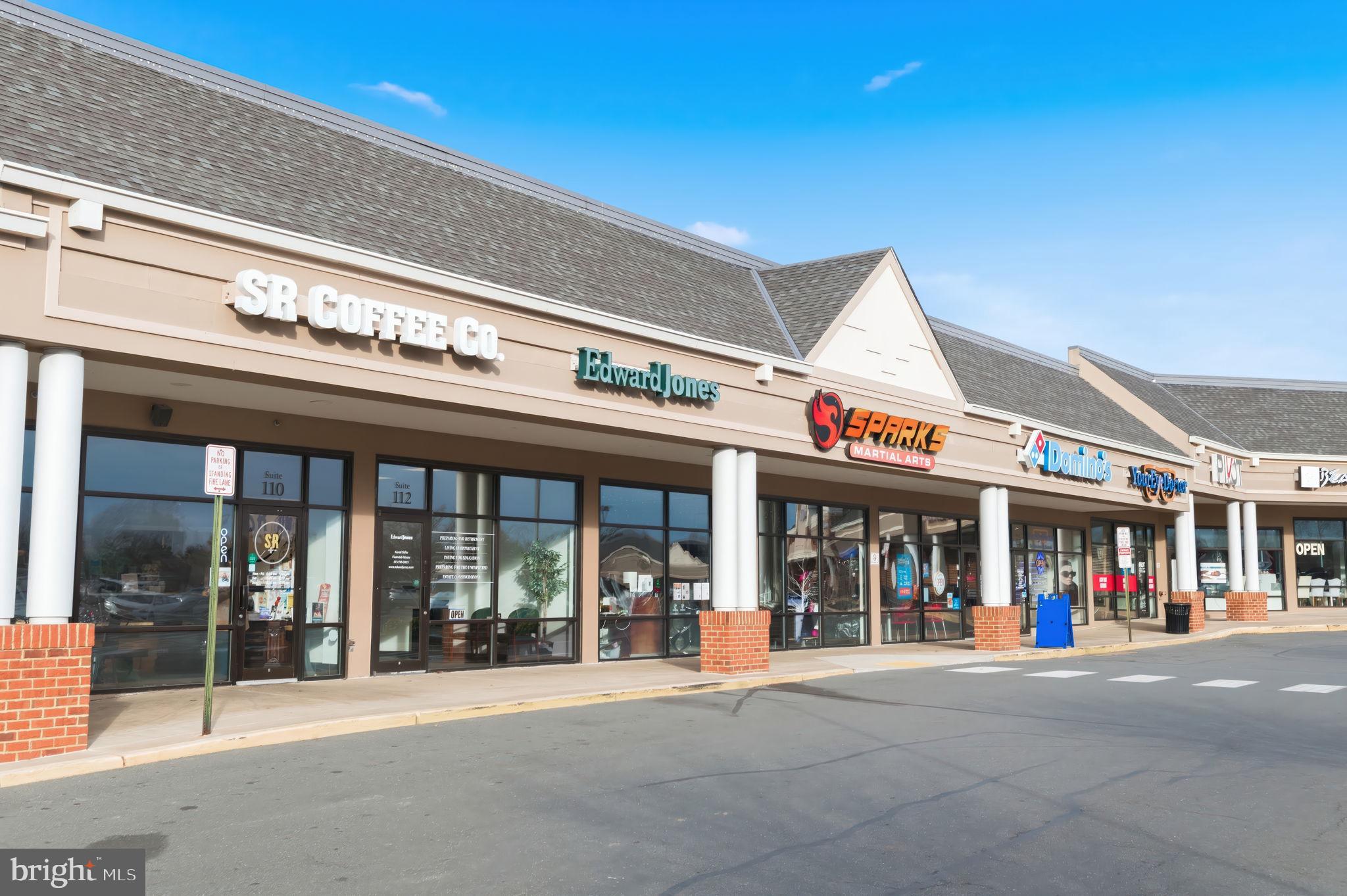 ASHBURN FARM - Residential