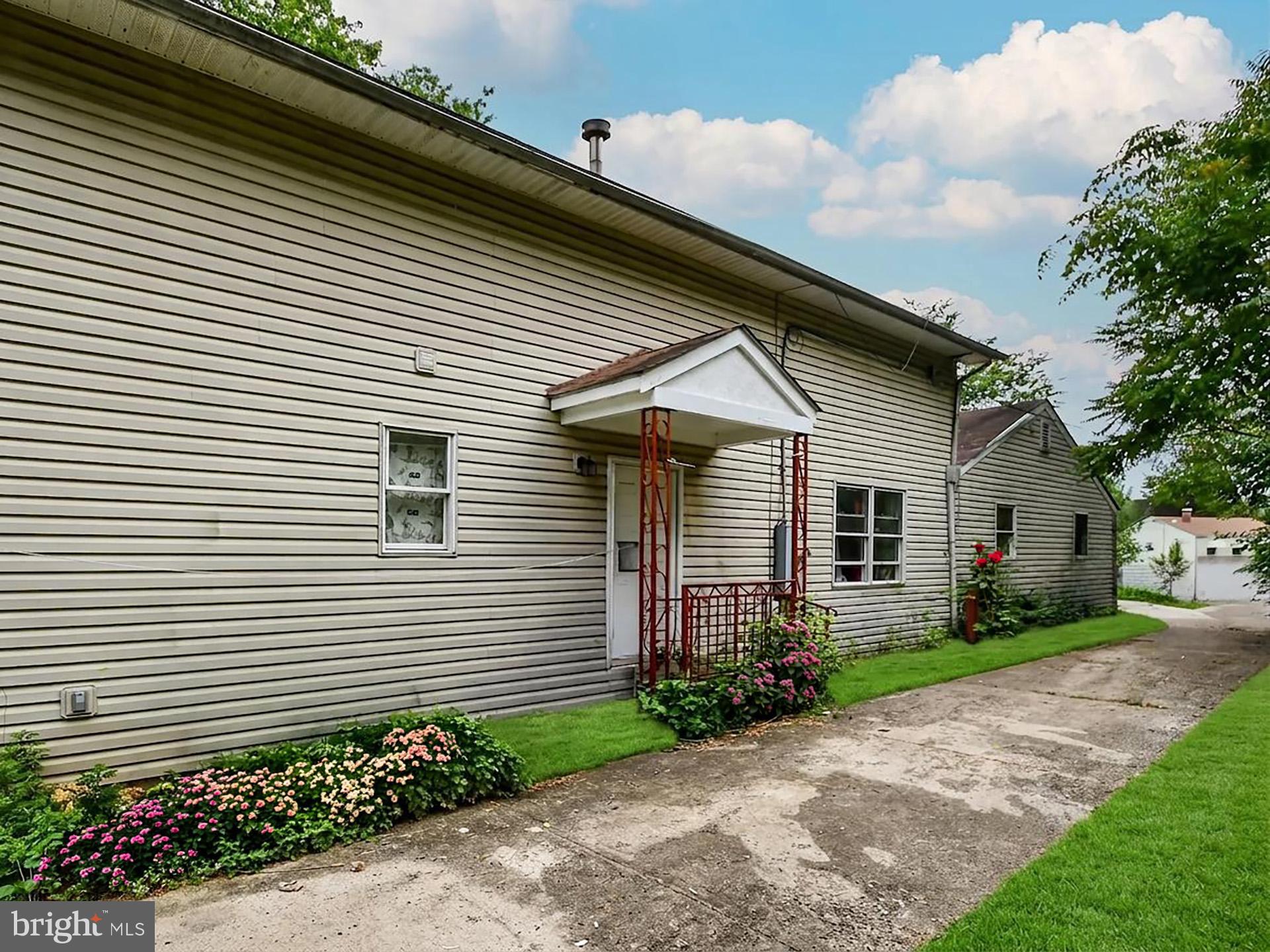 5600 ELEANOR COURT