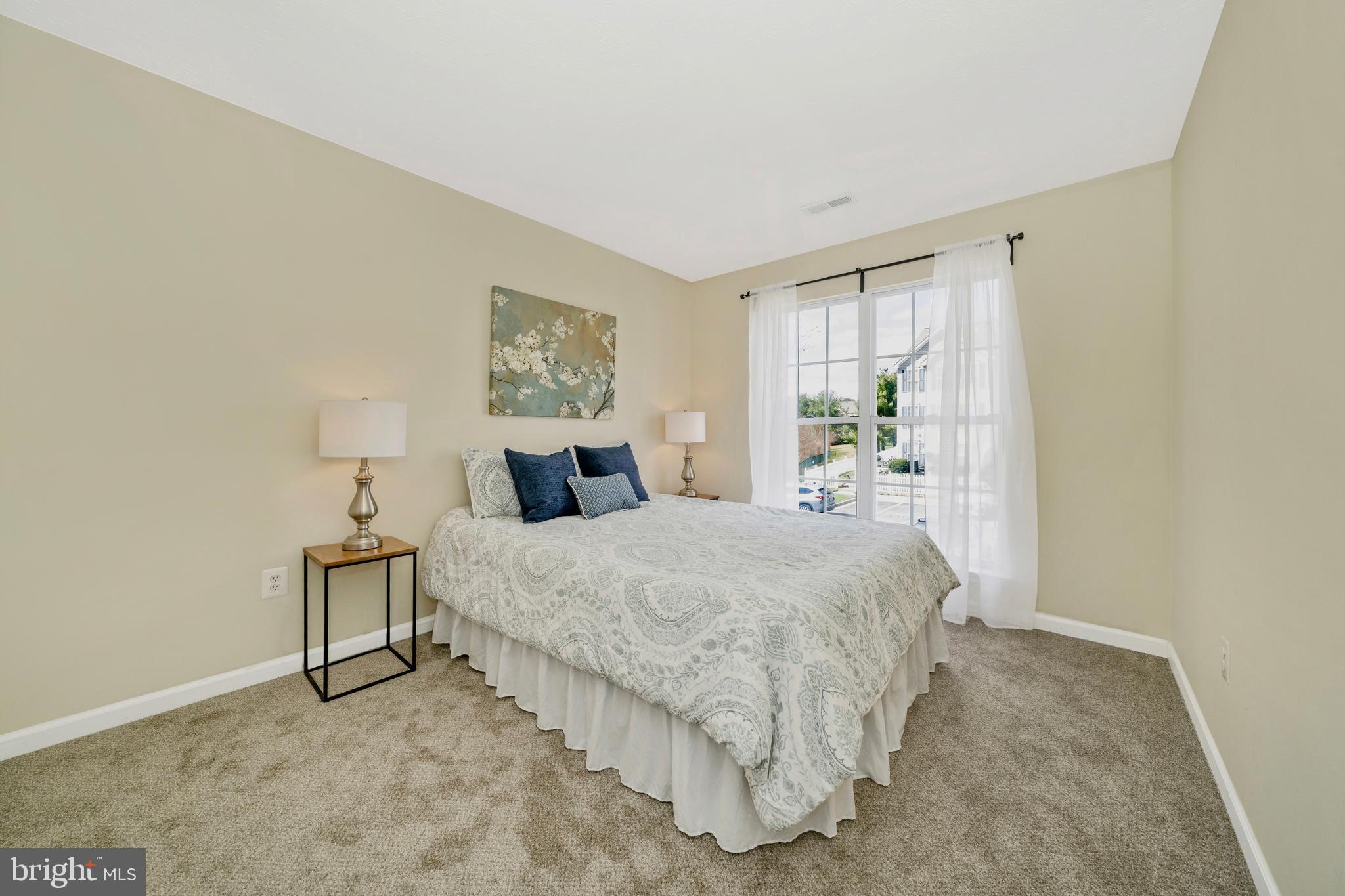 QUAIL RUN SOUTH - Residential