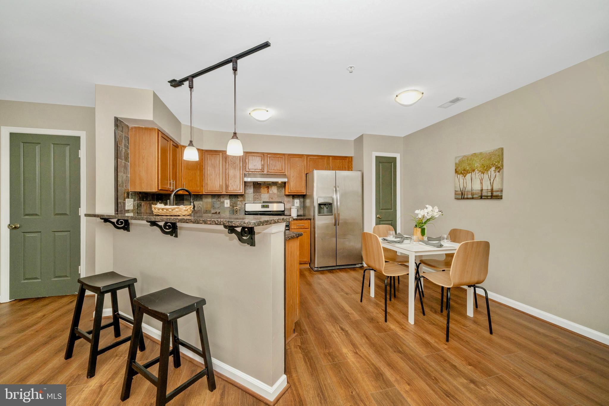 QUAIL RUN SOUTH - Residential