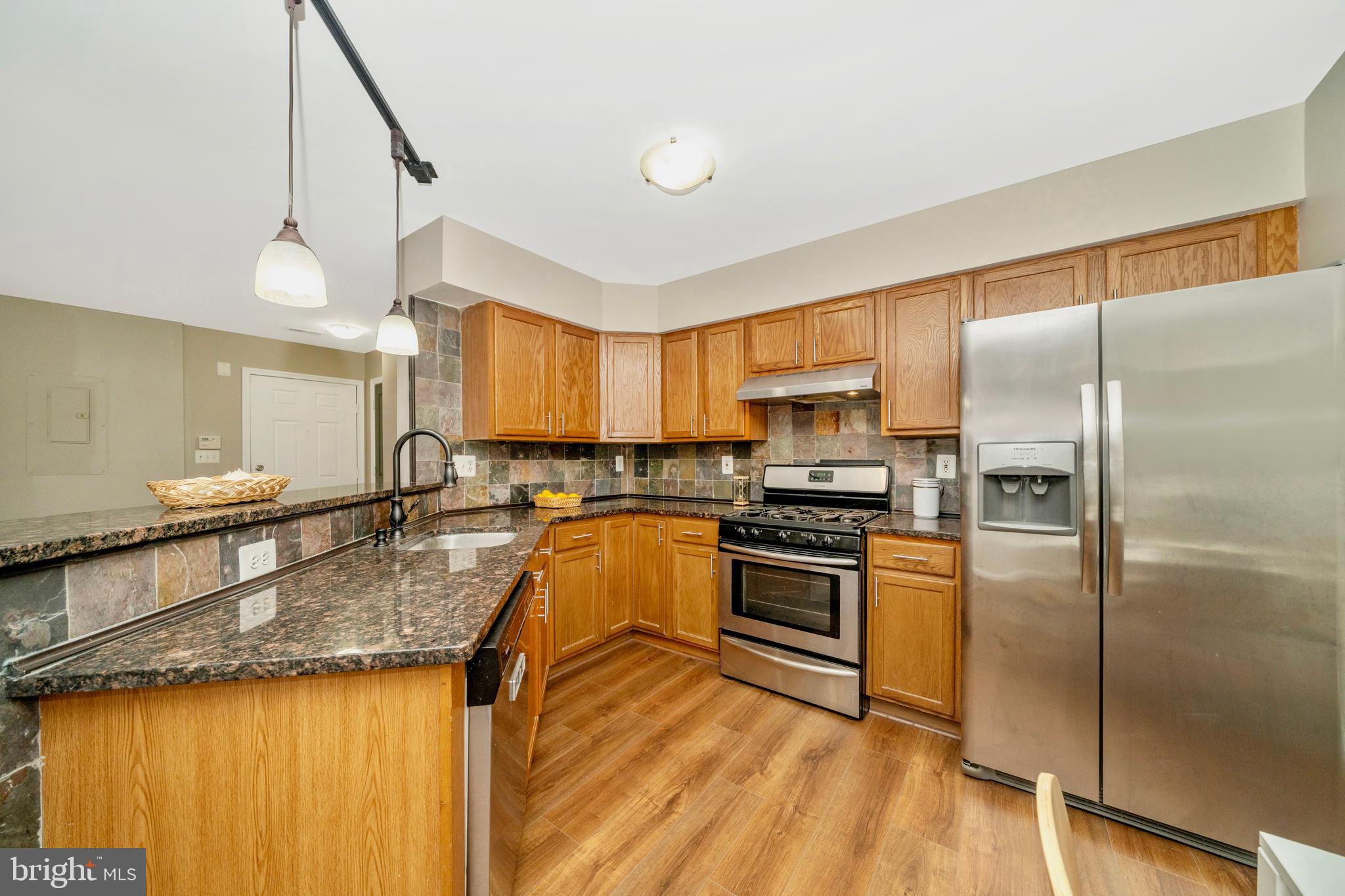 QUAIL RUN SOUTH - Residential