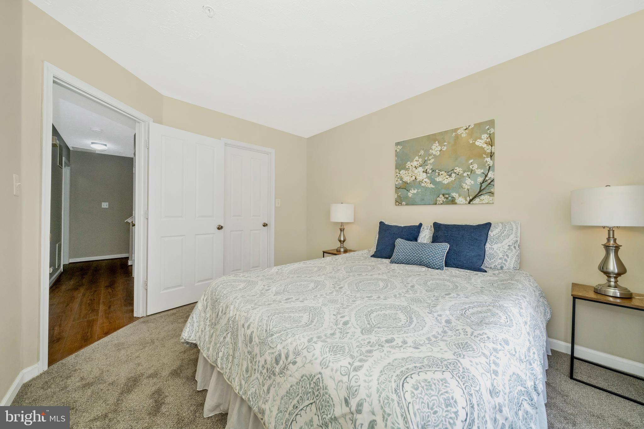 QUAIL RUN SOUTH - Residential