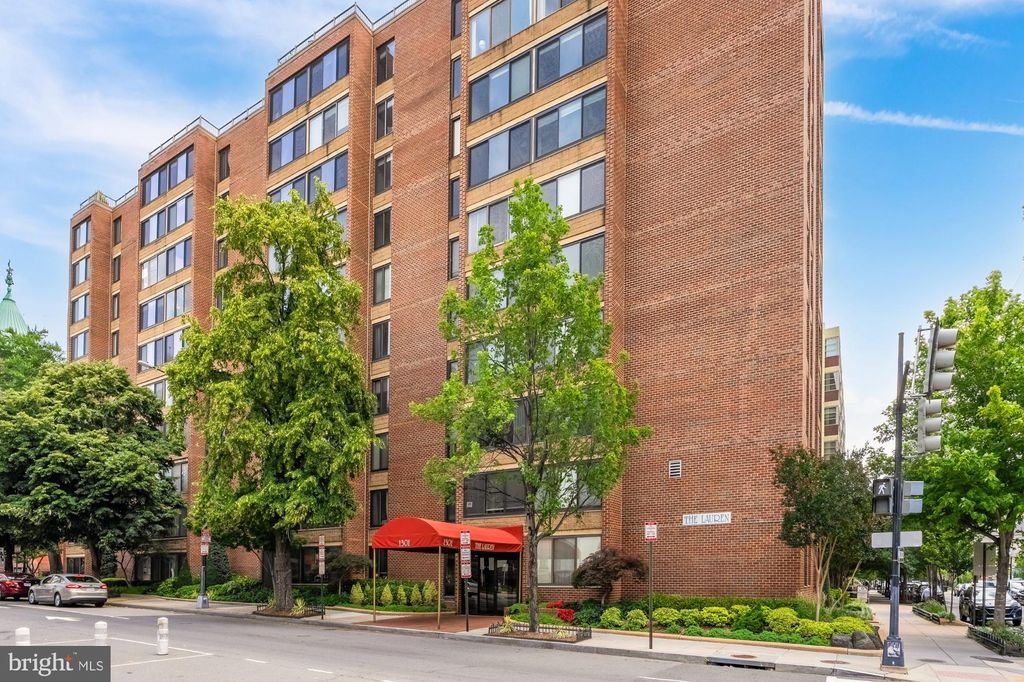 Photo of 1301 20th Street NW #312, WASHINGTON, DC 20036 (MLS # DCDC2224660)