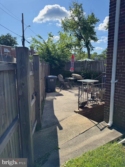 4610 6TH STREET SE