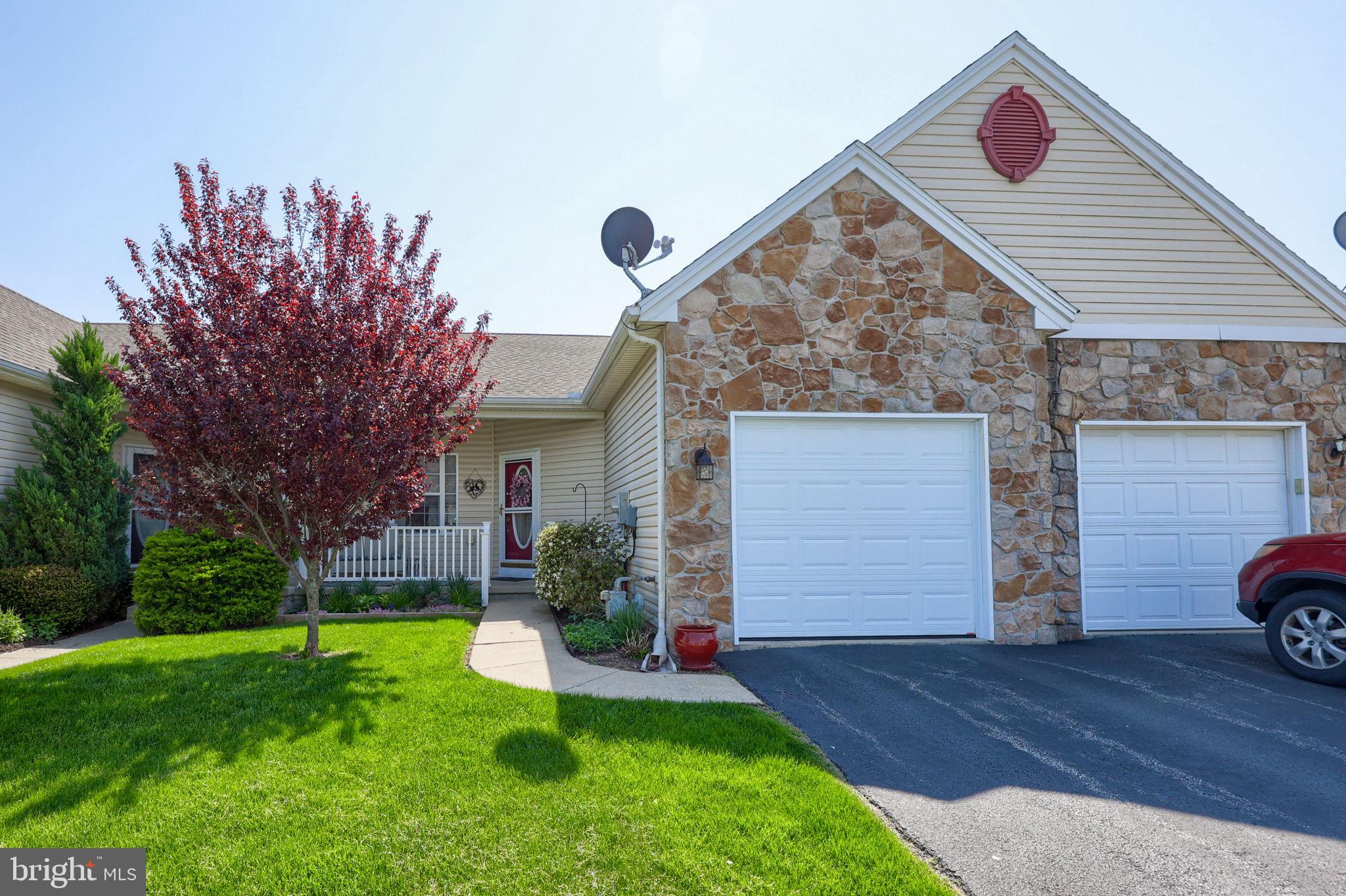 ASHCOMBE FARMS - Residential