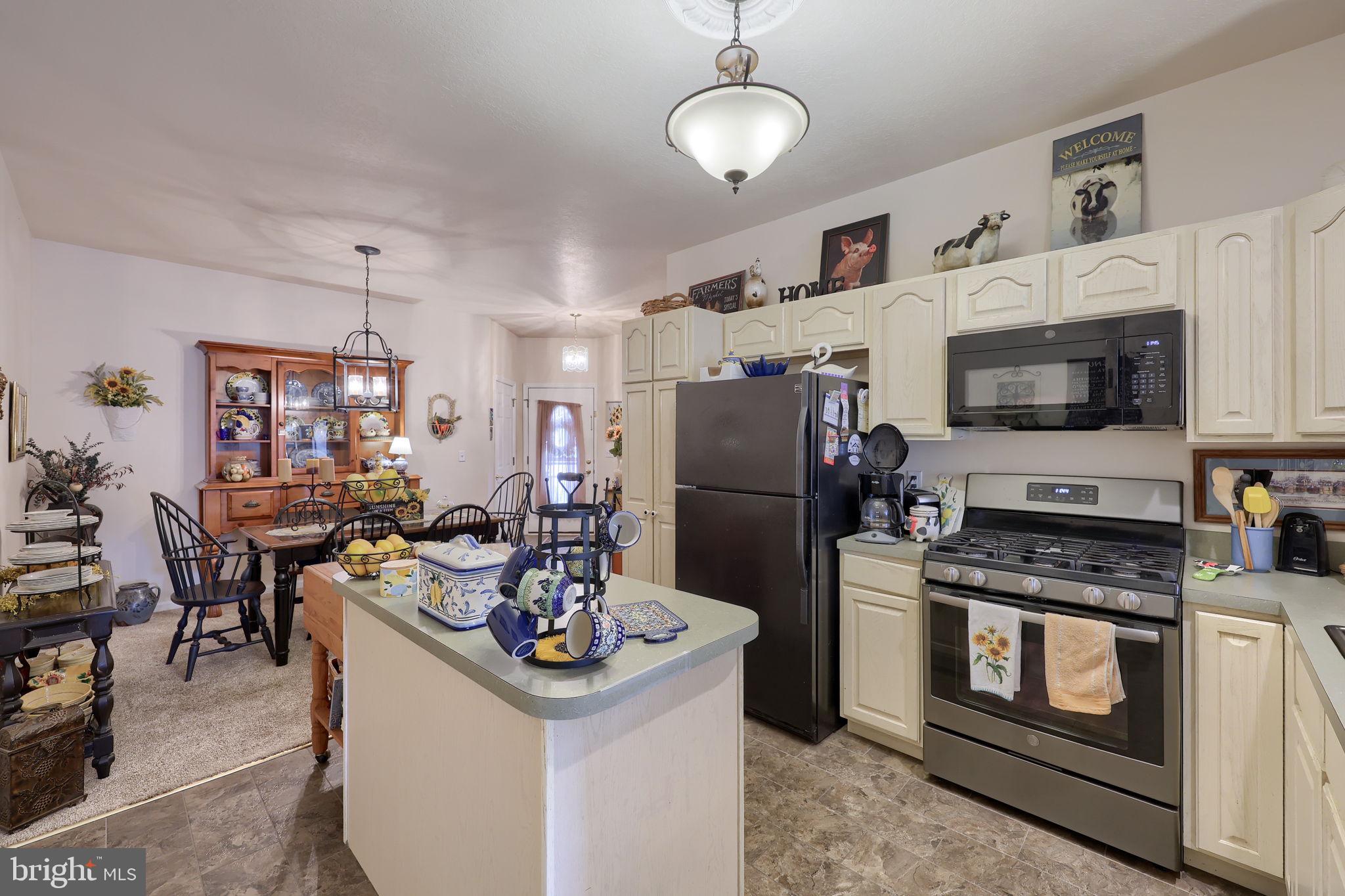 ASHCOMBE FARMS - Residential