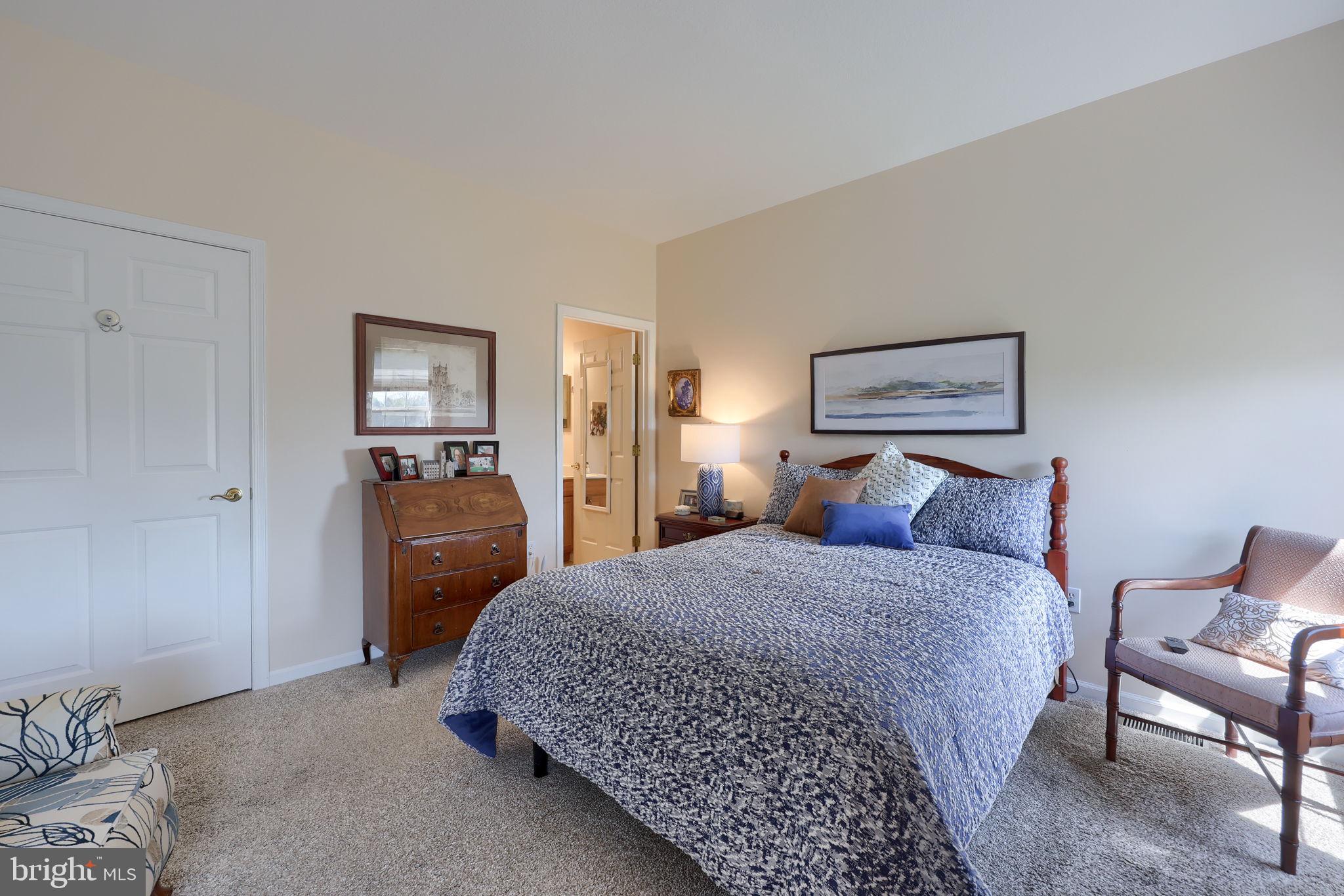 ASHCOMBE FARMS - Residential