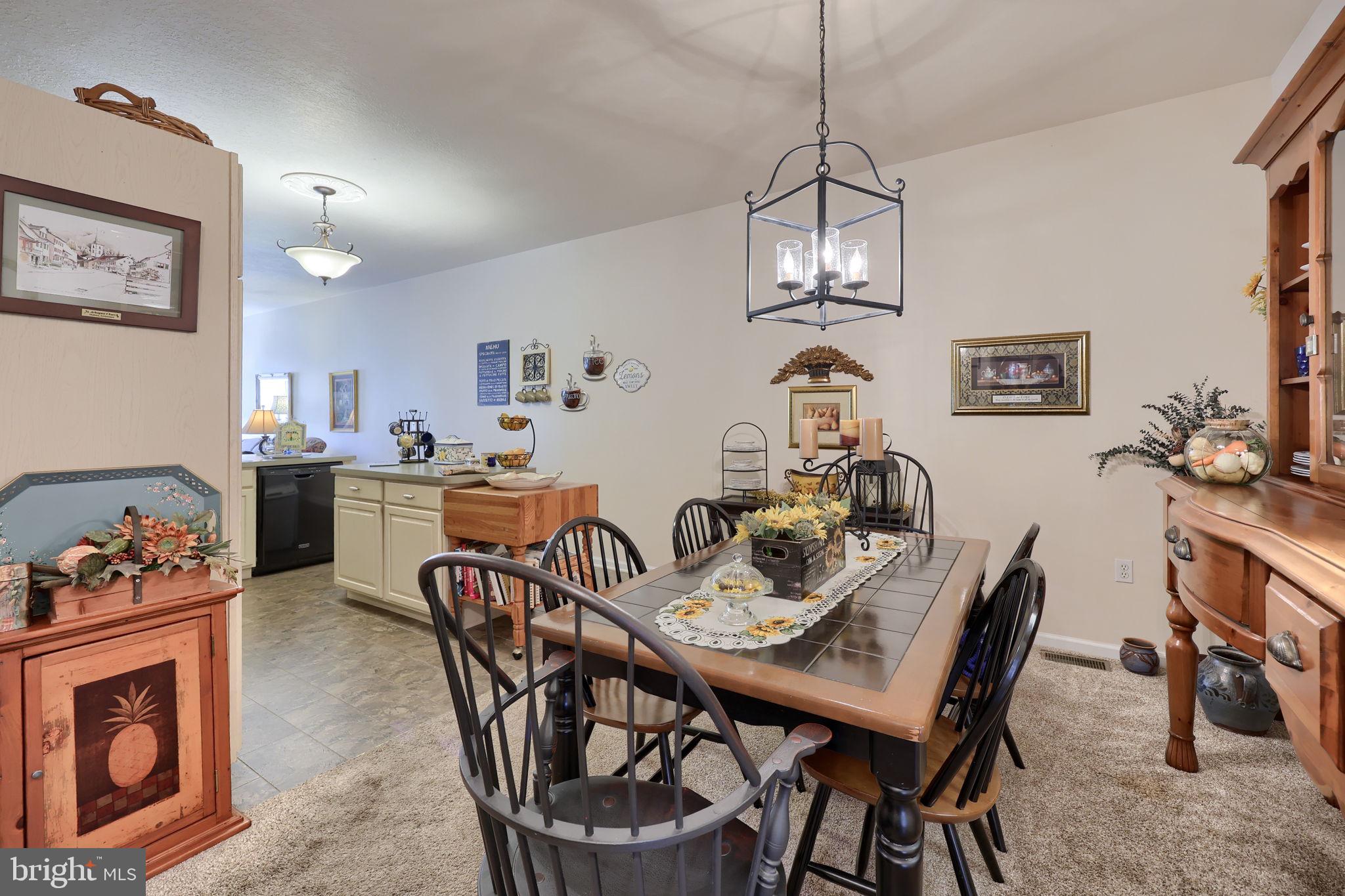 ASHCOMBE FARMS - Residential