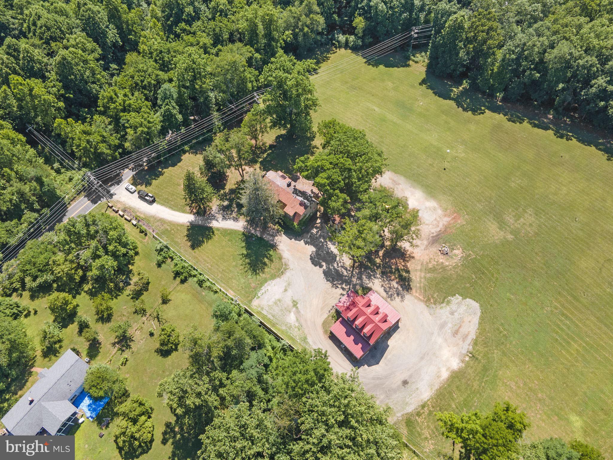 IVAKOTA FARM - Residential