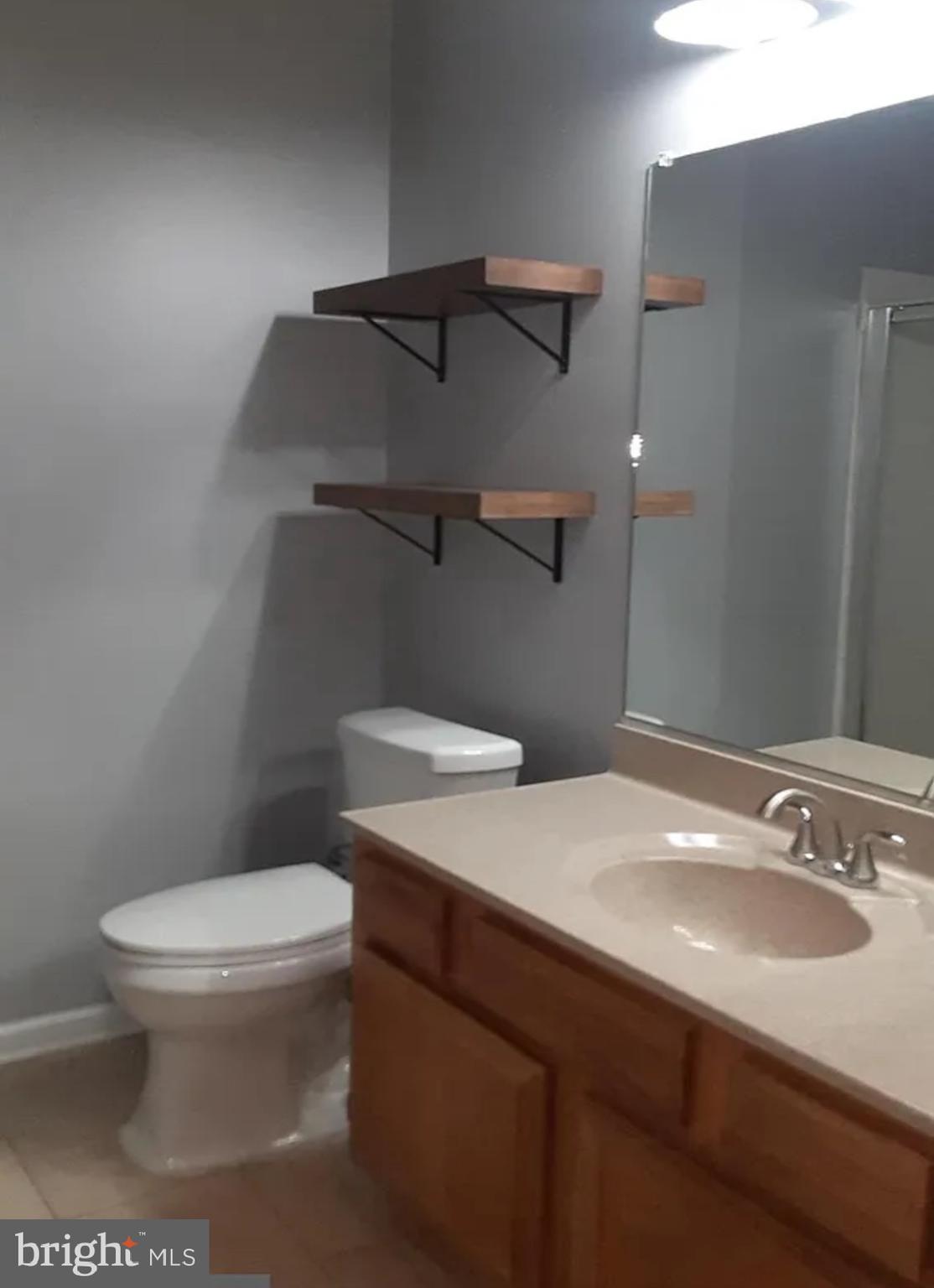 RIVERBEND AT CASCADES - Residential Lease