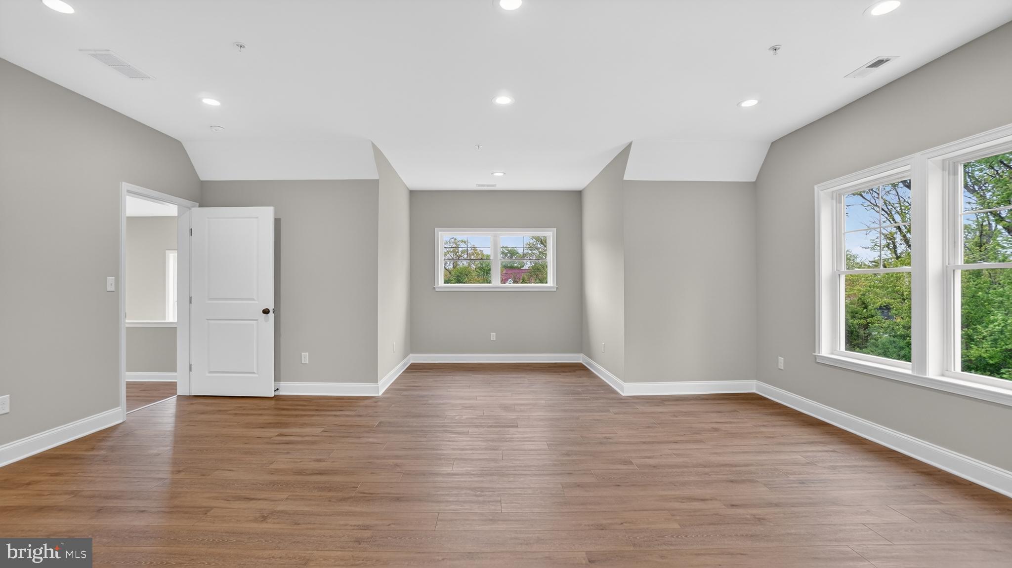 PASADENA - Residential