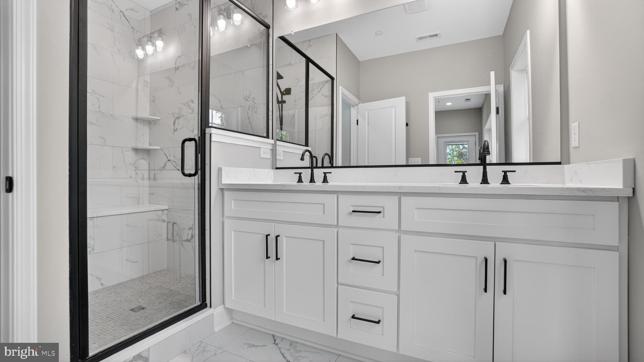 PASADENA - Residential