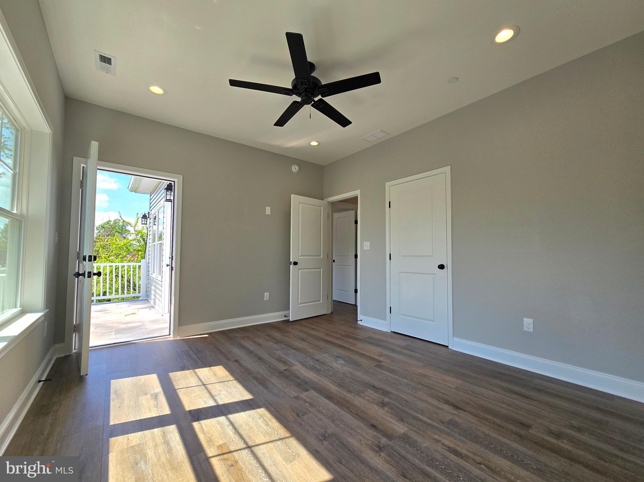 PASADENA - Residential