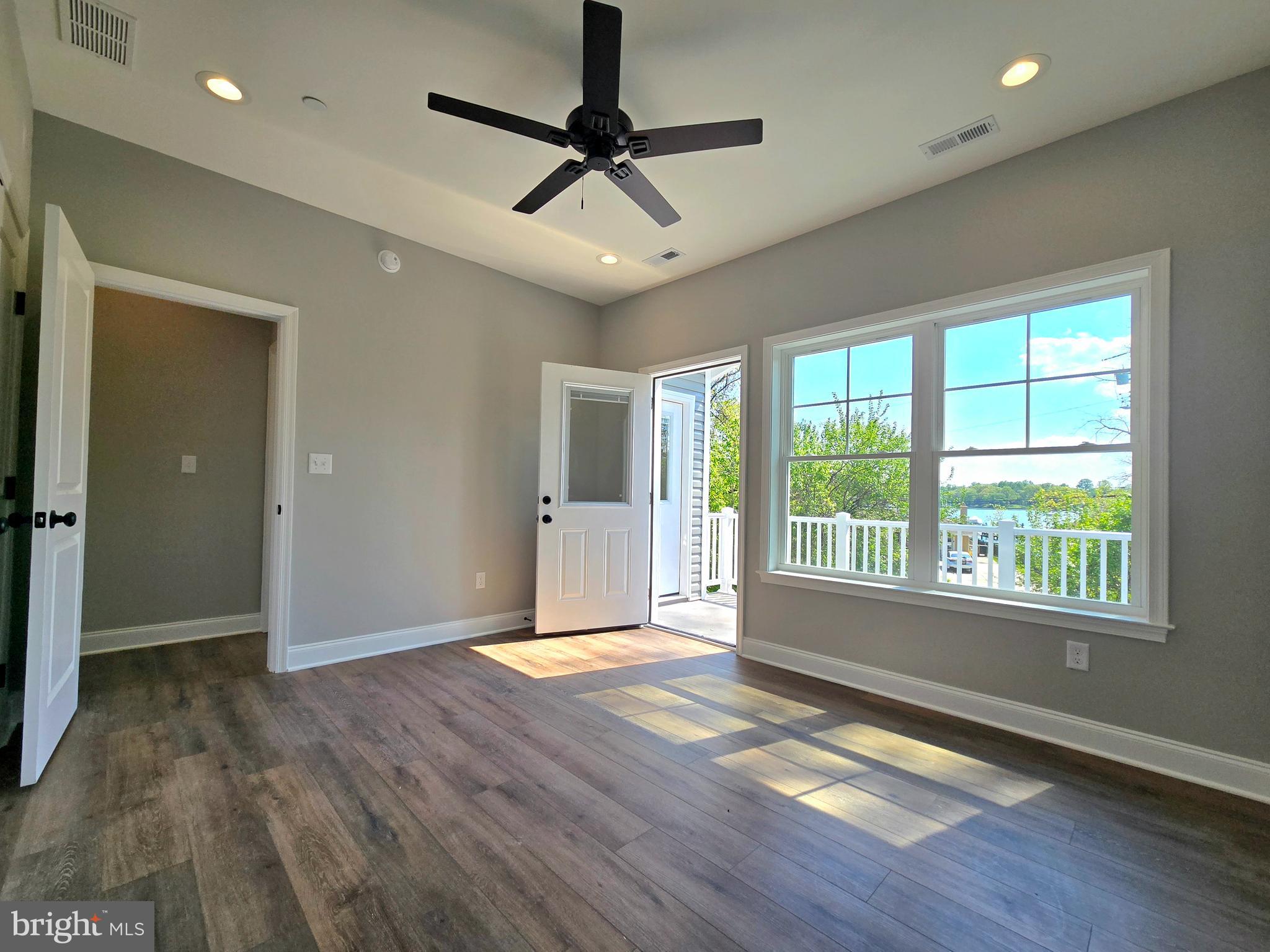 PASADENA - Residential