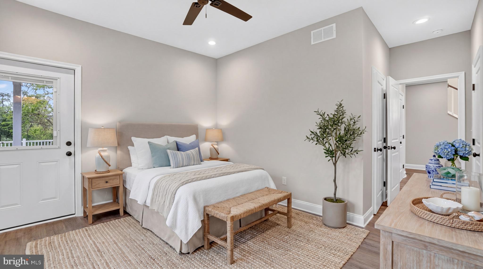 PASADENA - Residential