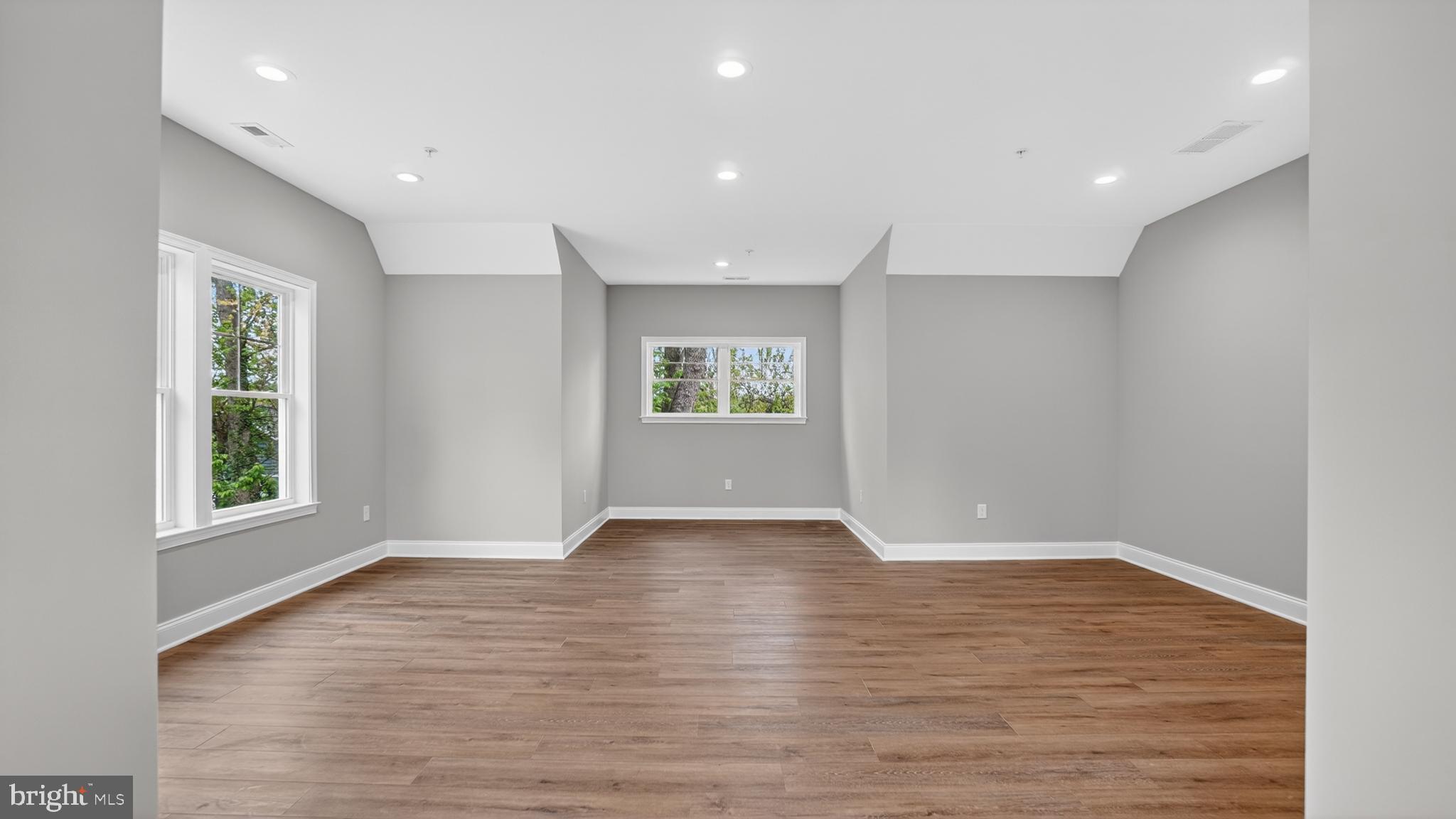 PASADENA - Residential