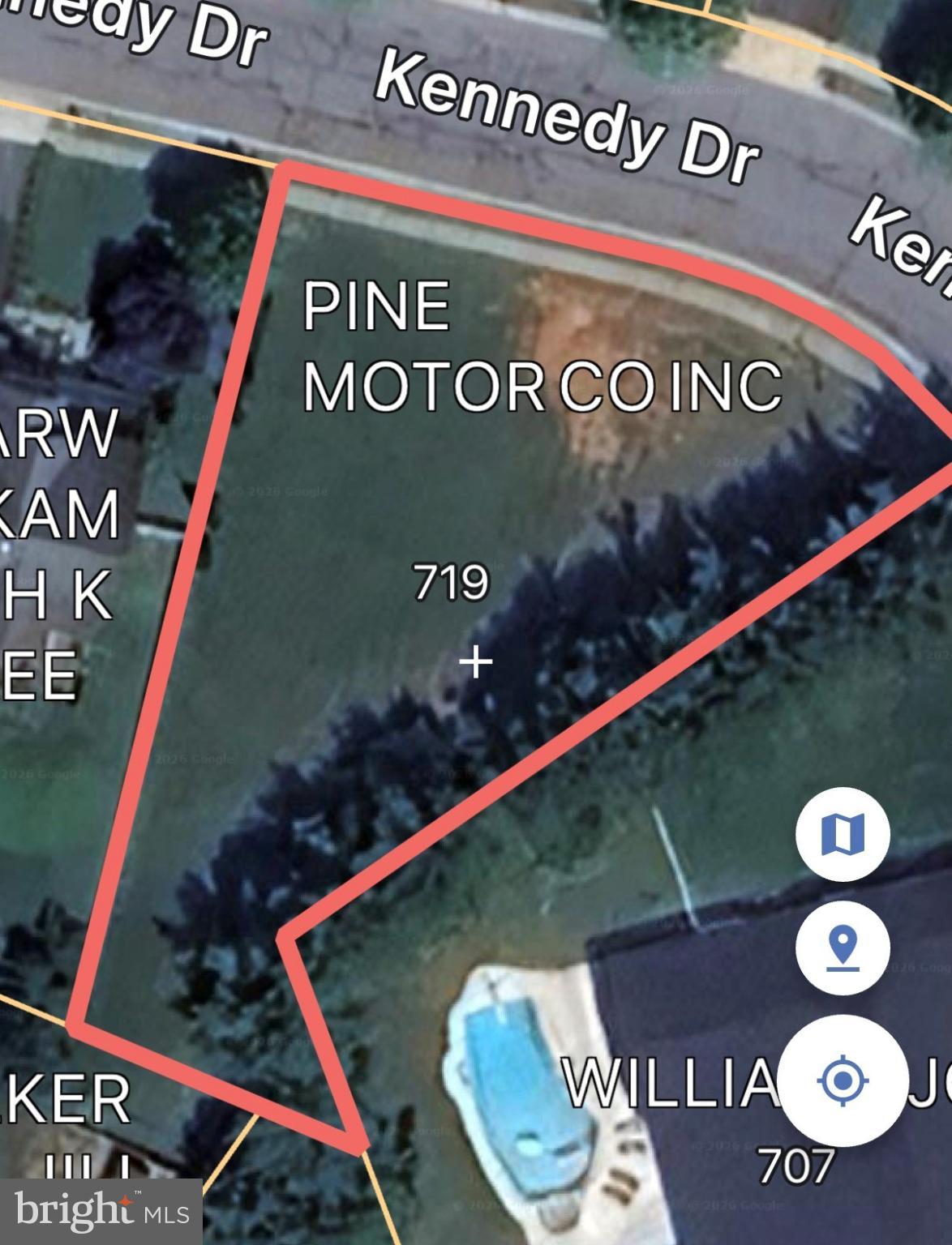 ROLLING HILLS ESTATES - Land